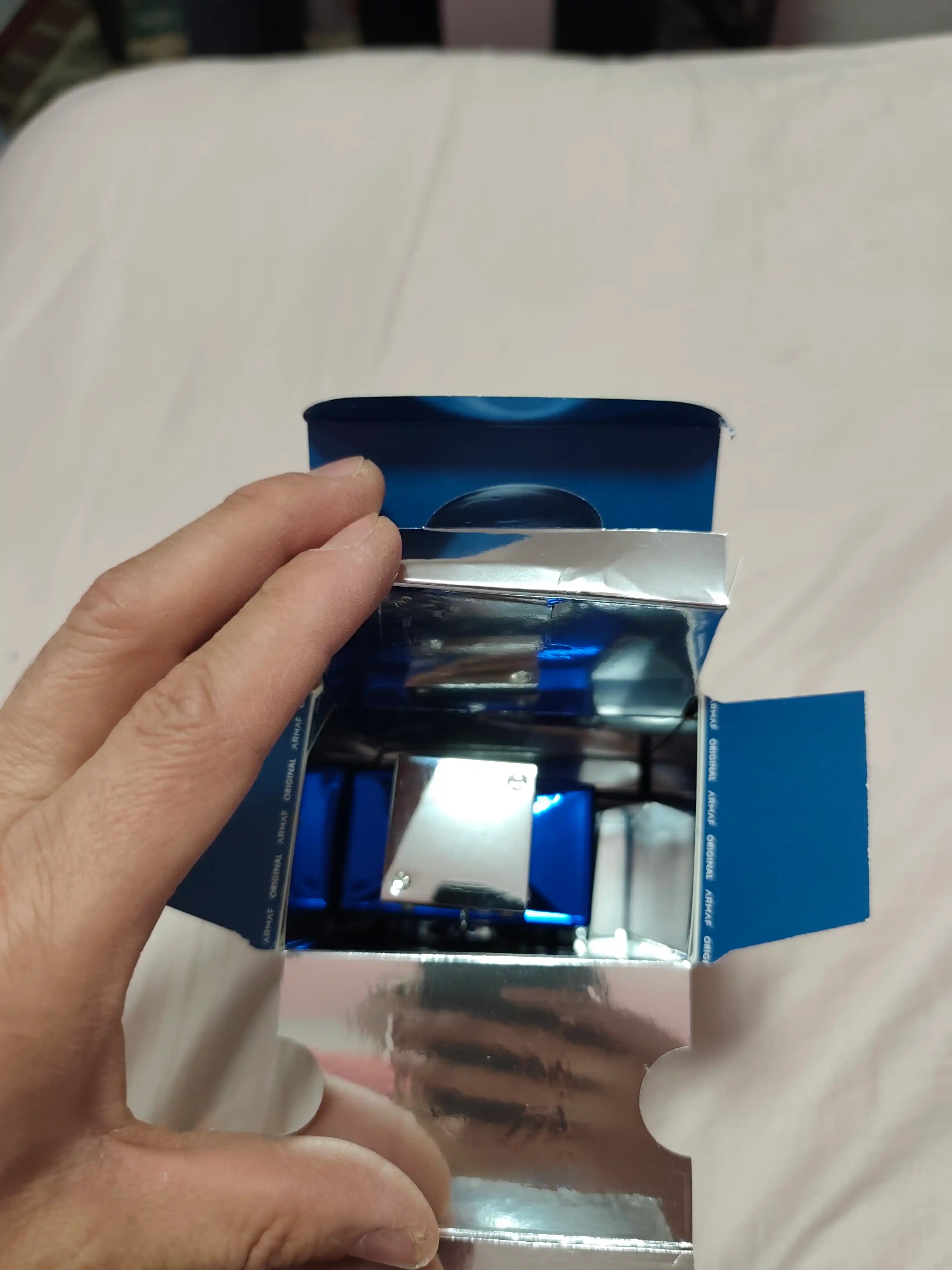 Armaf Club de Nuit Blue Iconic parfumlangan suvi