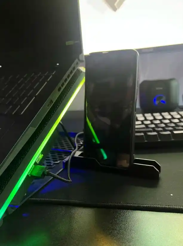 Подставка для ноутбука охлаждающая  с RGB подсветкой