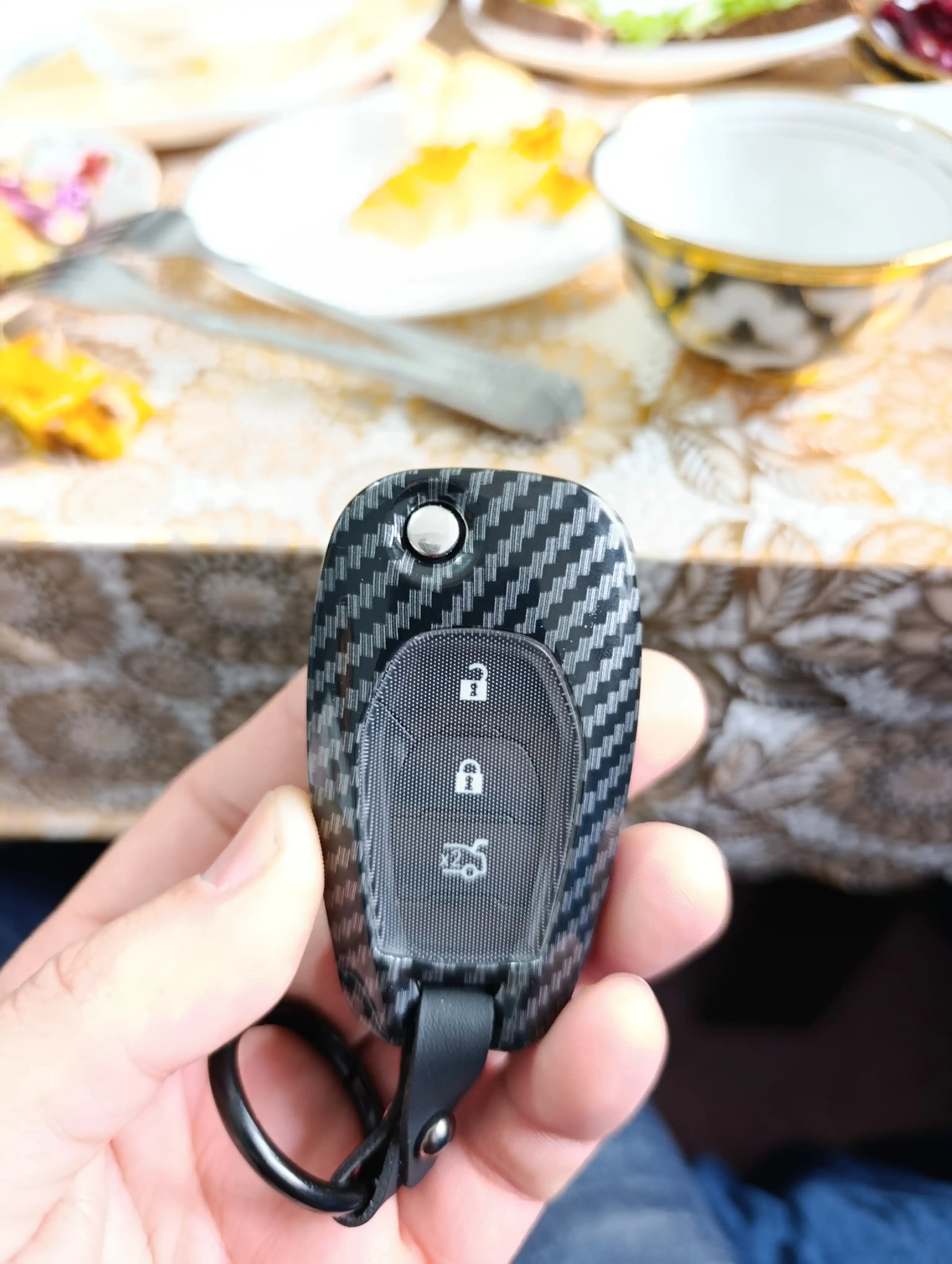 Карбоновый корпус для пульта автомобилей Malibu 2,Tracker 2,Onix, Cobalt, Monza, KIA, BYD