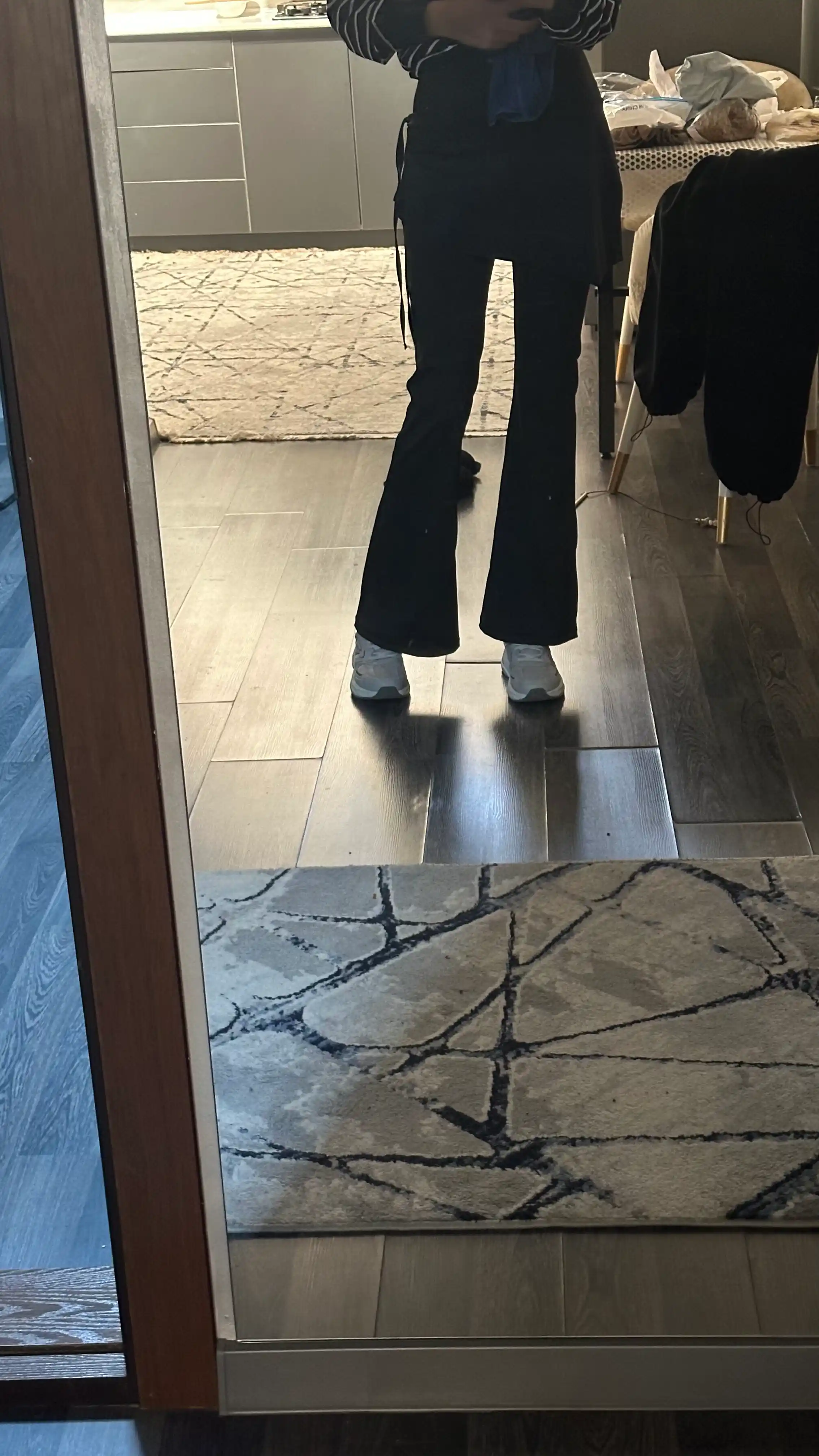 Ayollar klyosh legginslari Kioko, yubkali klyosh shimlar, ayollar sport kiyimi
