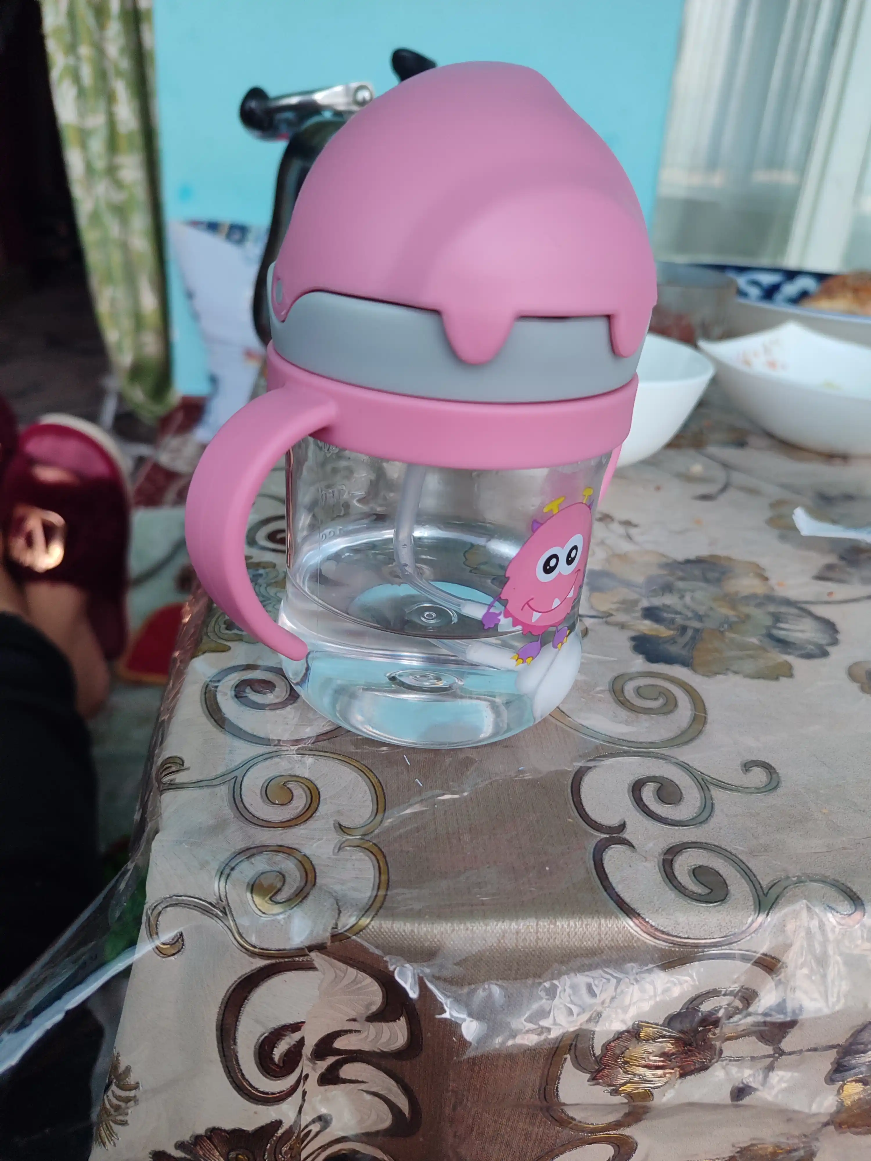 Naychali bolalar suv idishi, ovqatlantirgich, to'kilmaydi, 250 ml