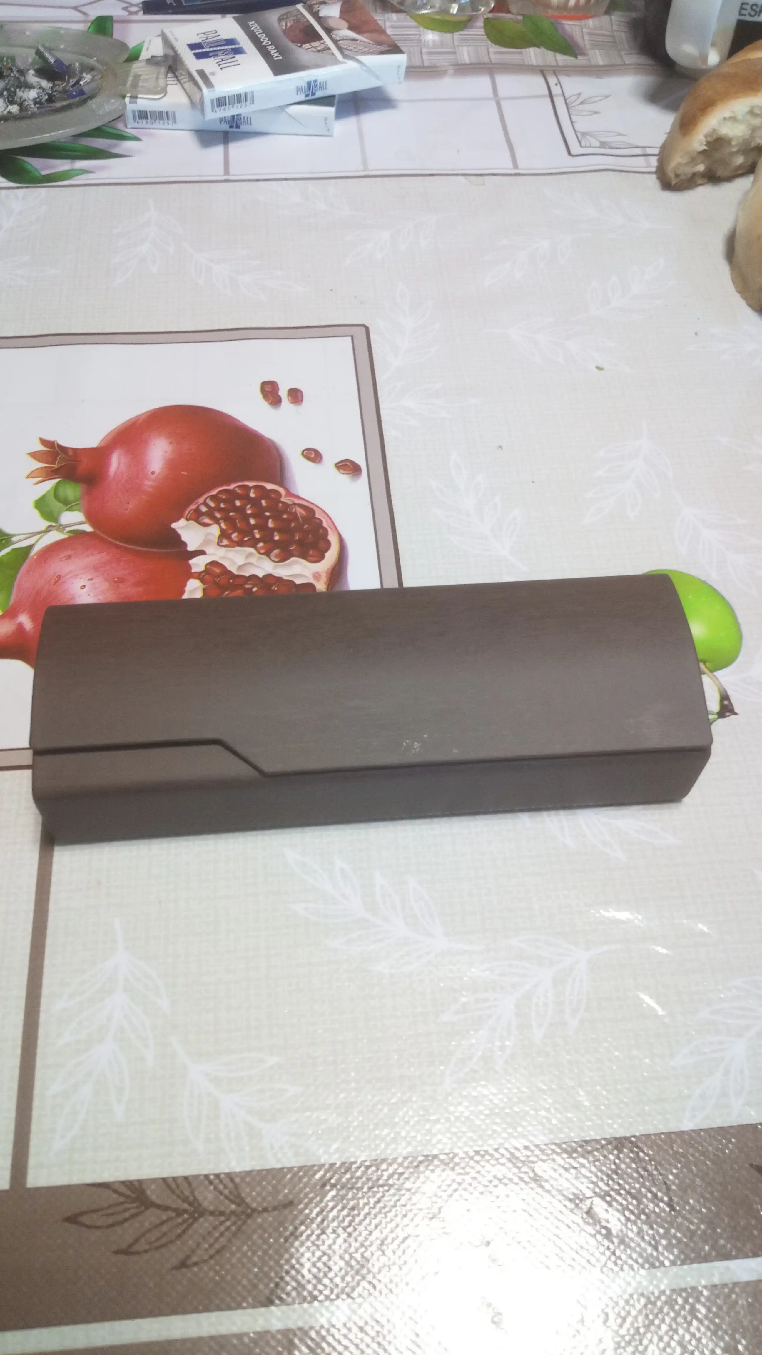 Противоударный футляр для очков