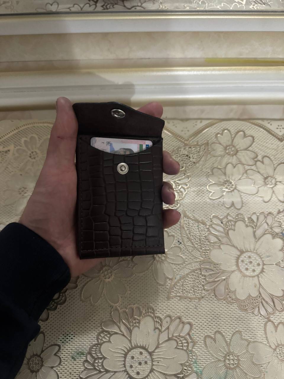 Pul va kartalar uchun charm hamyon, minimalistik amerikacha hamyon