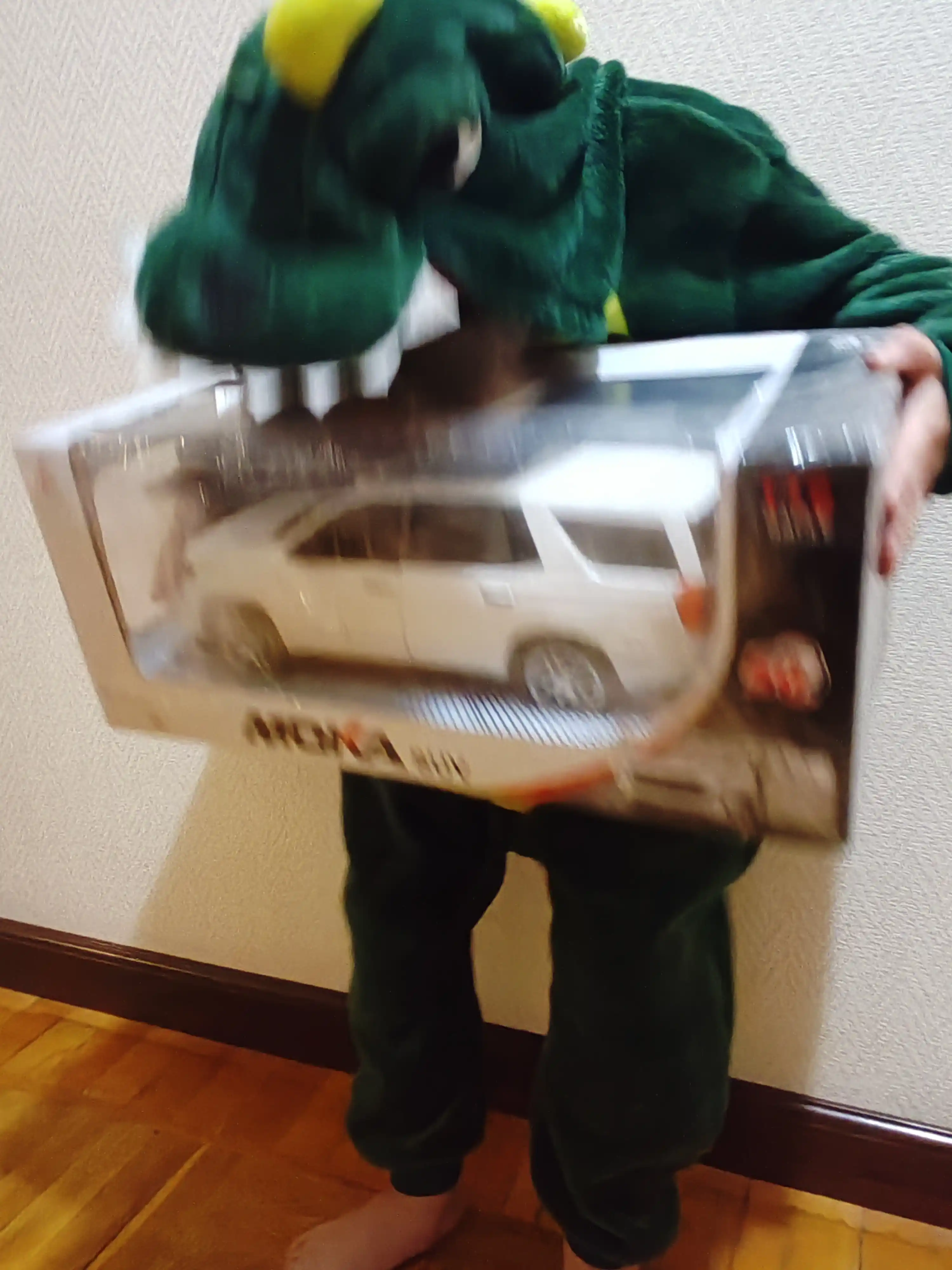Машина на пульте управления, машина BYD Champion, Zeekr 001, Lexus 570, Chevrolet Tahoe