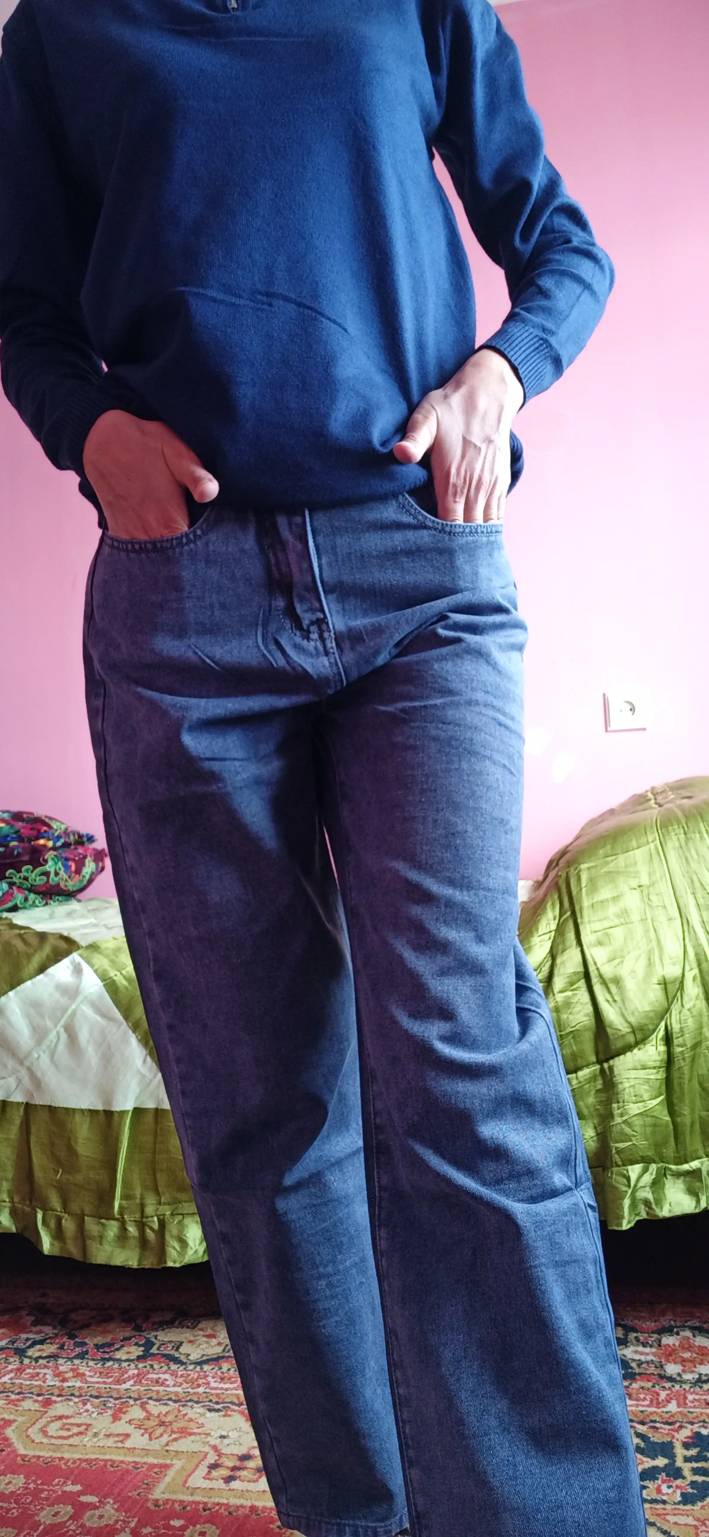 Ayollar jinsilari, keng oversize jinsilar