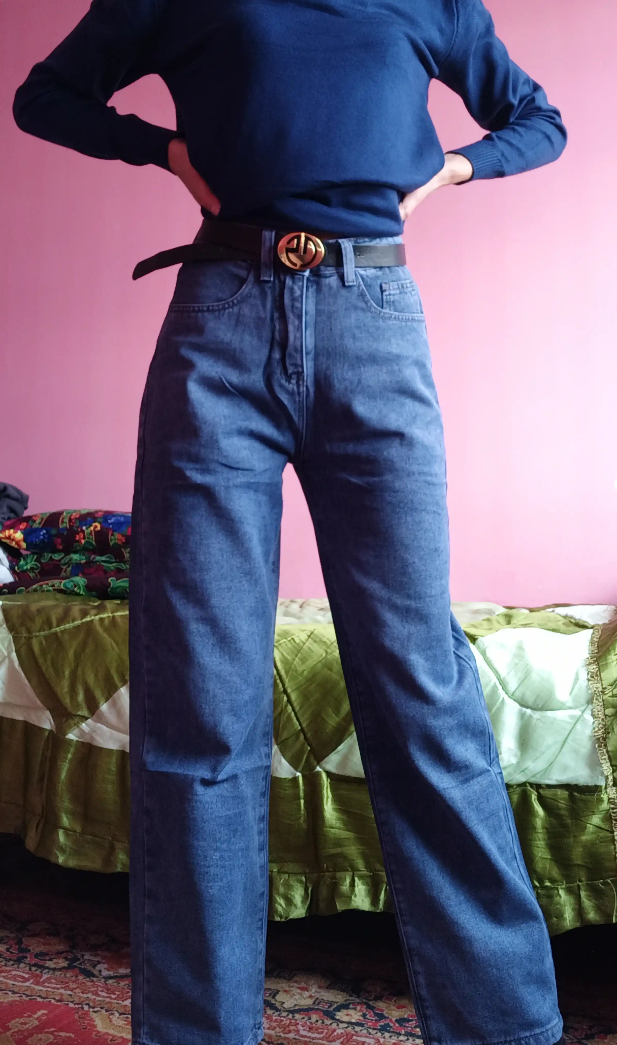 Ayollar jinsilari, keng oversize jinsilar