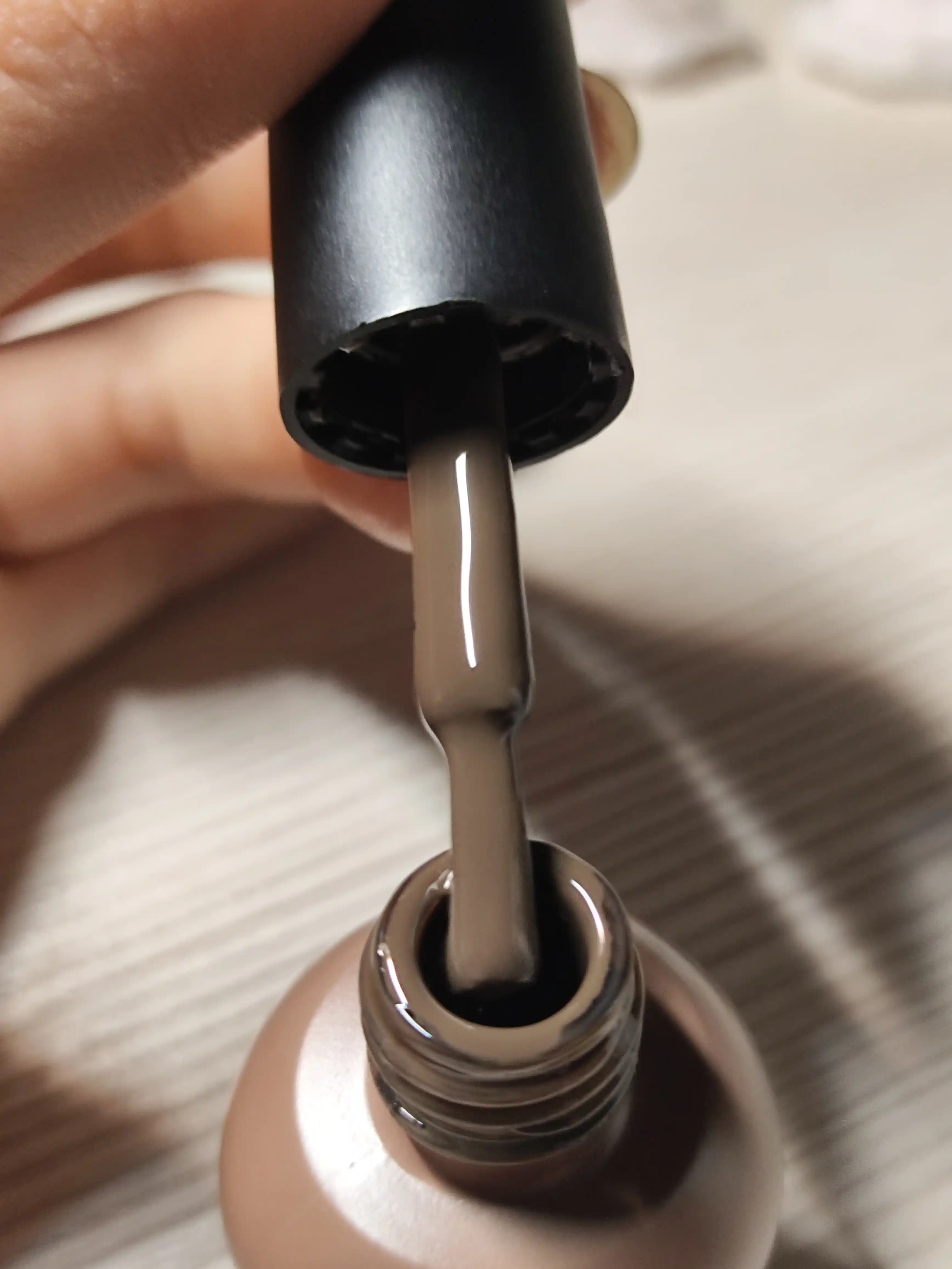Milka MOKKA gel lak, 8 ml