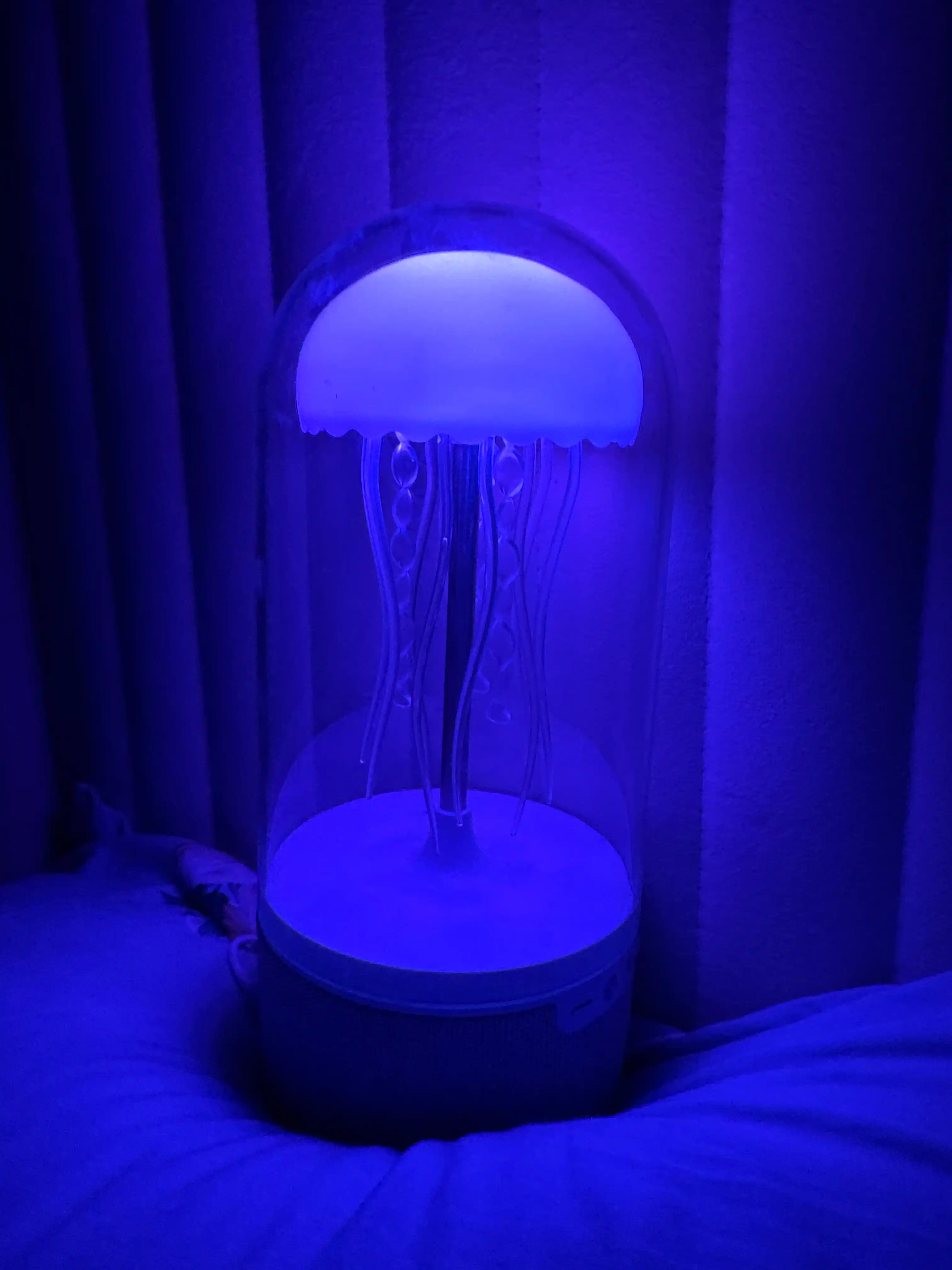 Meduza - RGB yoritilgan Bluetooth karnay