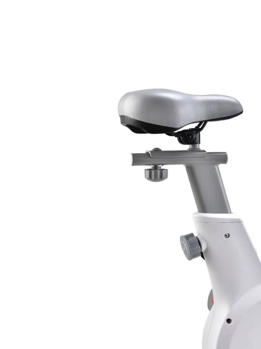 AX018 Spin Bike — uy sharoitida intensiv kardio mashg‘ulotlar uchun kuchli va ishonchli