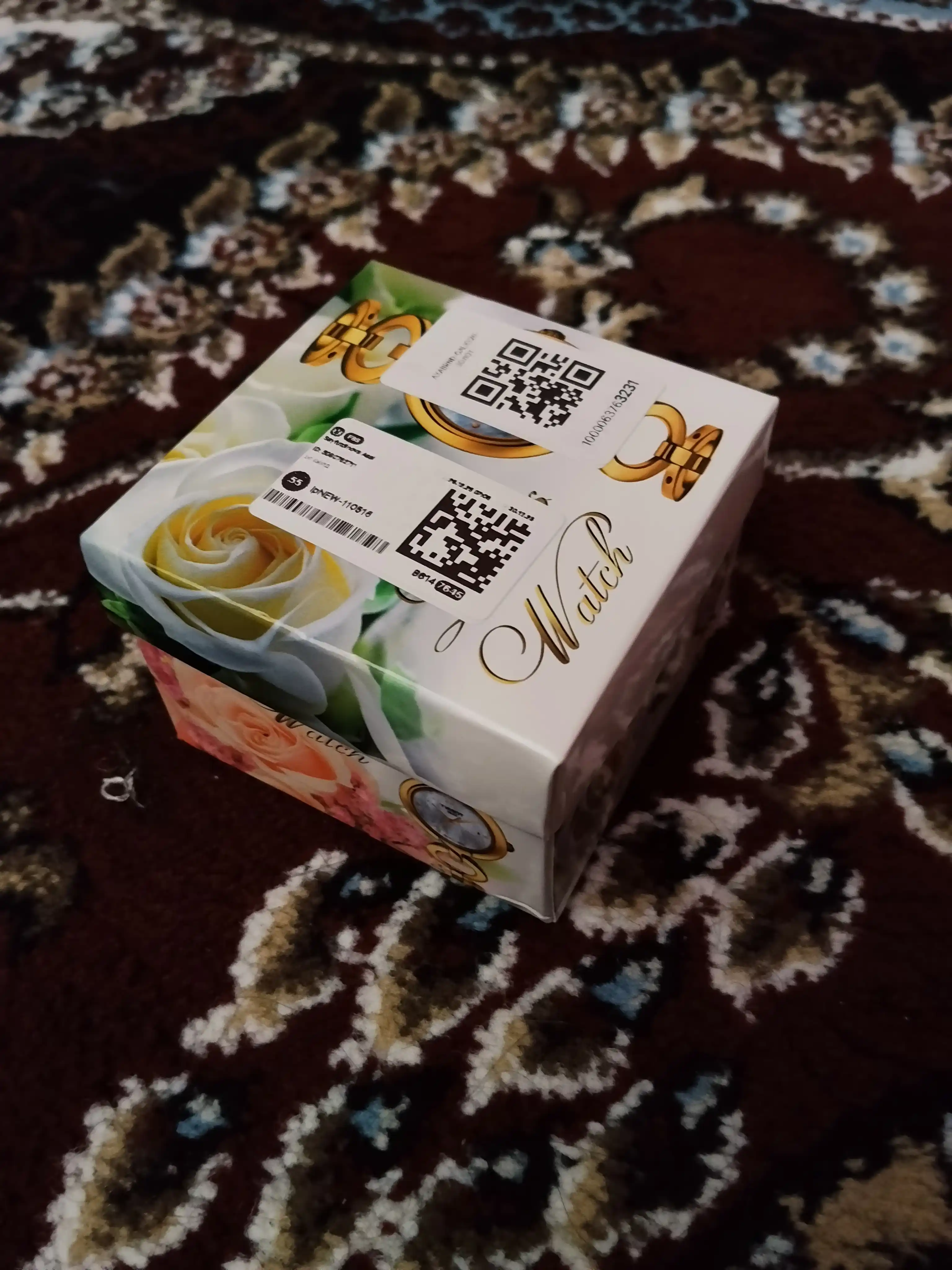 Ayollar va qizlar qo'l soati Galaxy, silikon remeshok, kvarts mexanizm, sovg'a qutusida