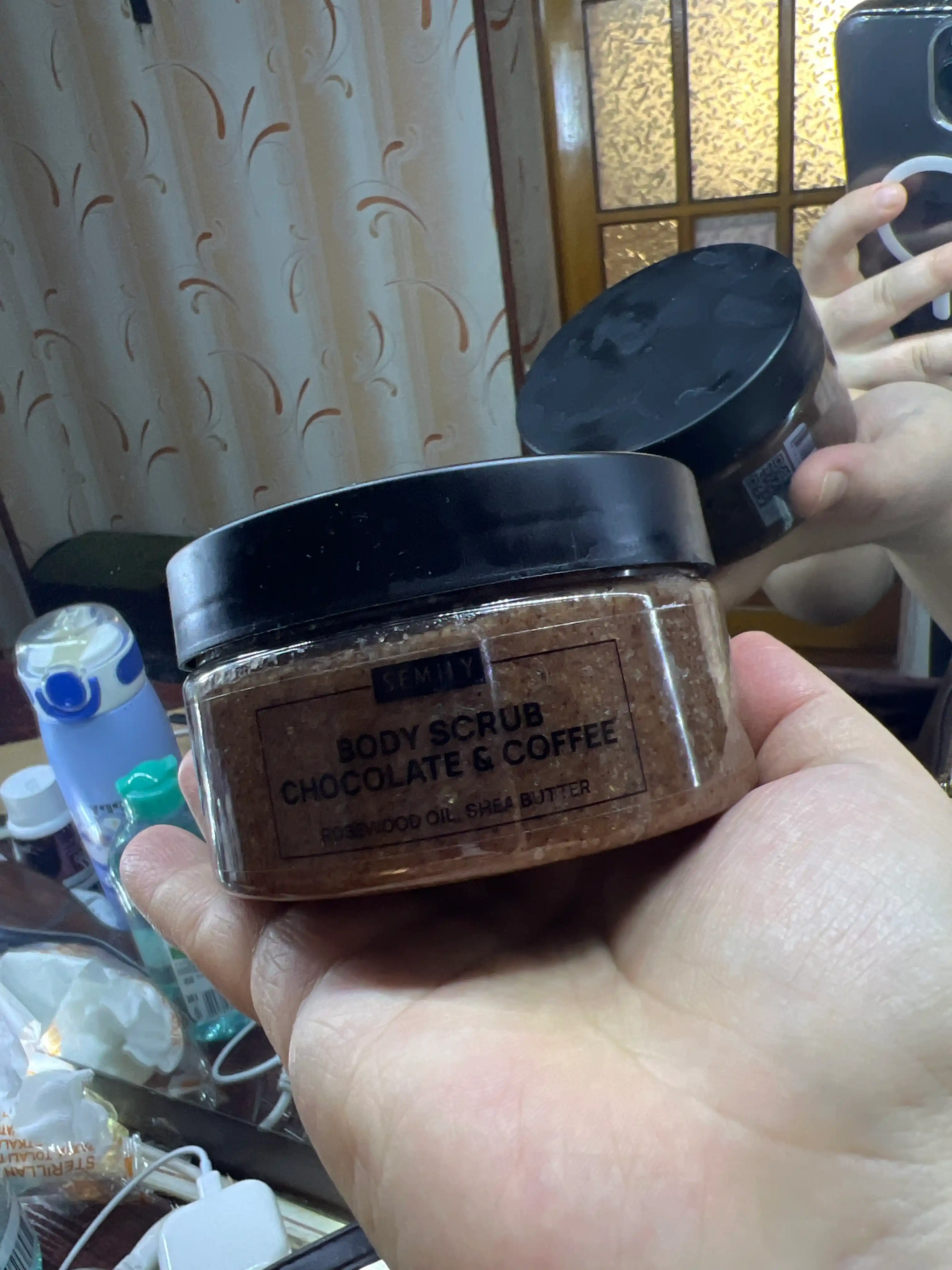 Скраб для тела SEMILY увлажняющий body scrub пилинг для тела 300 мл манго,шоколад,кокос