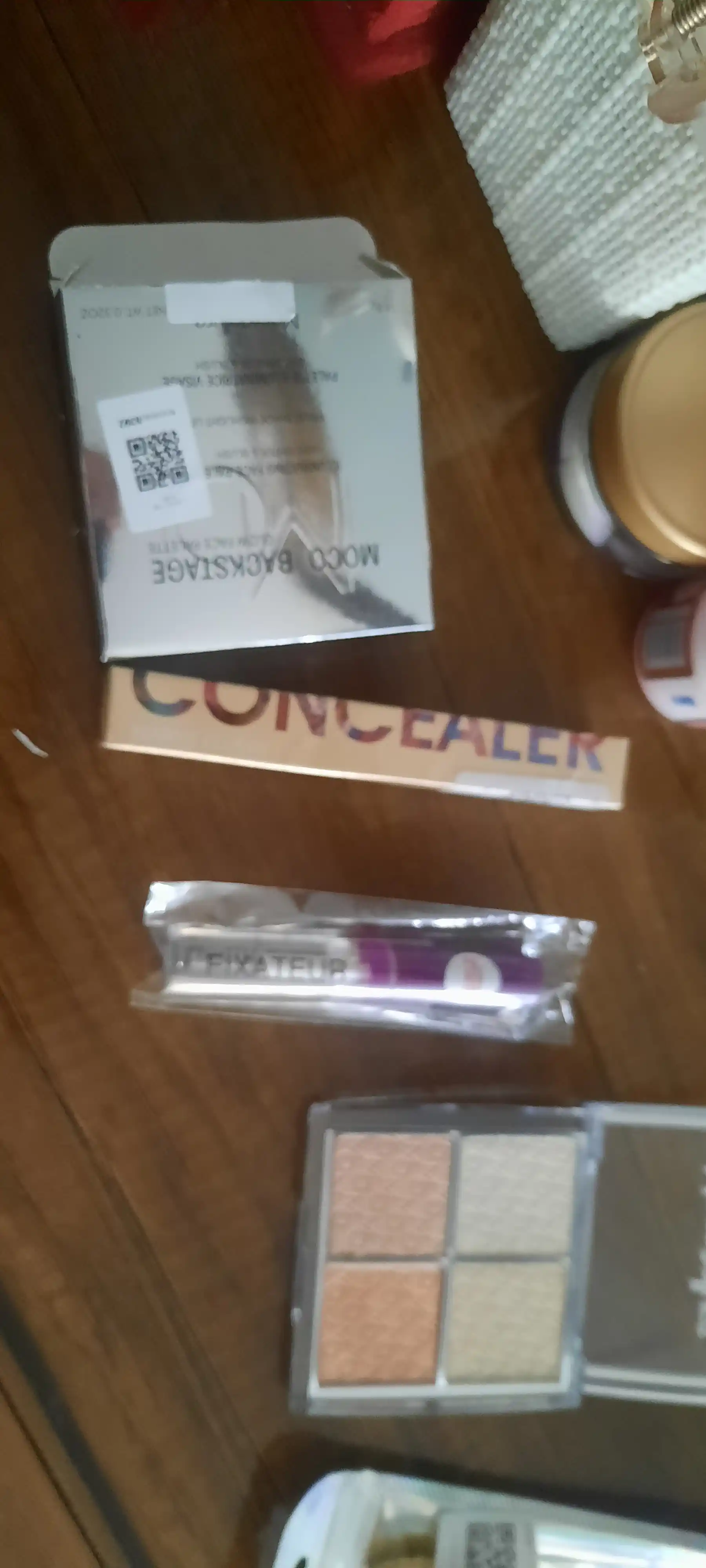 Qoshlar uchun gel, fiksator Viviene Sabo Fixateur