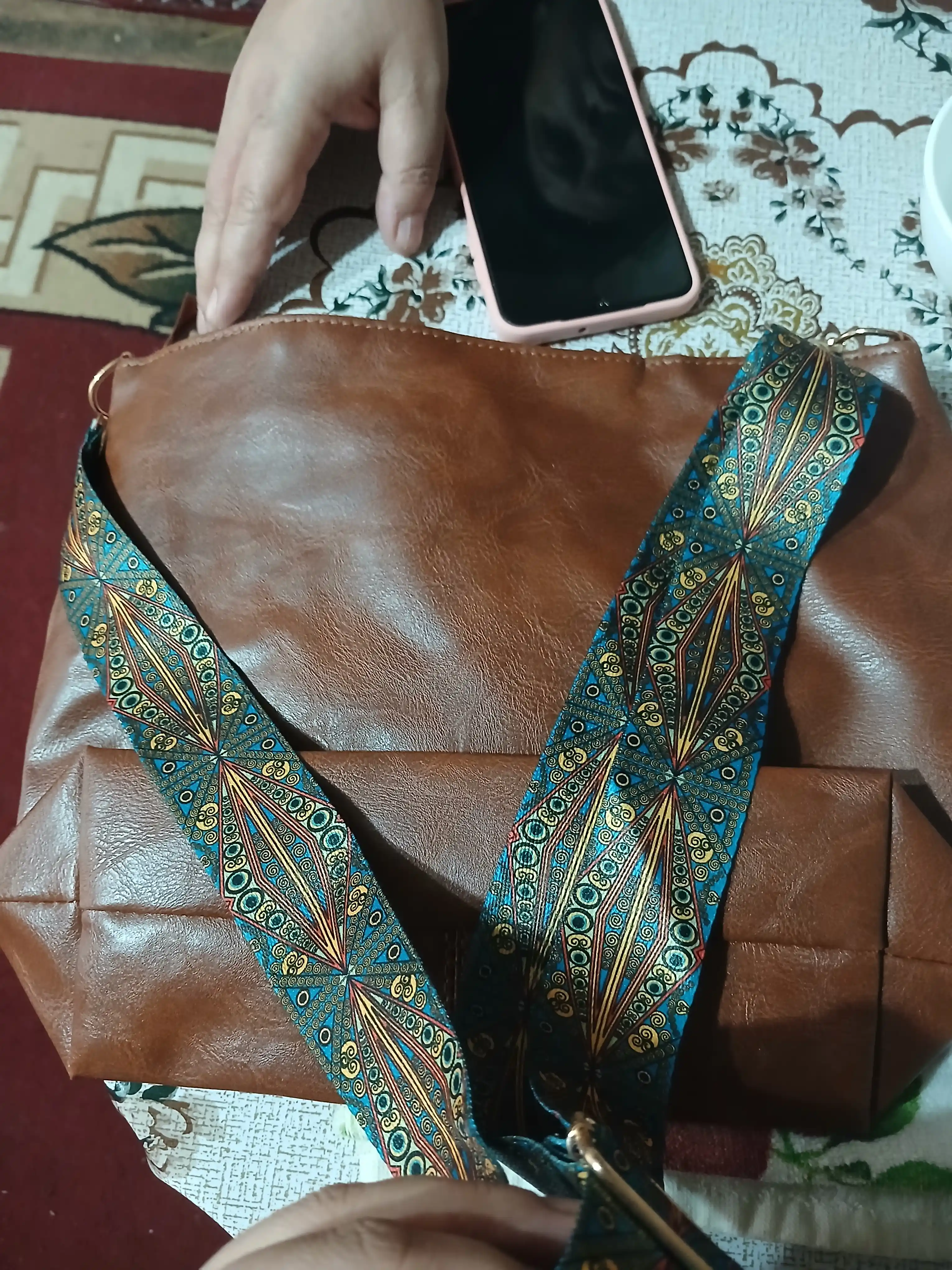 Ayollar shopper sumkasi
