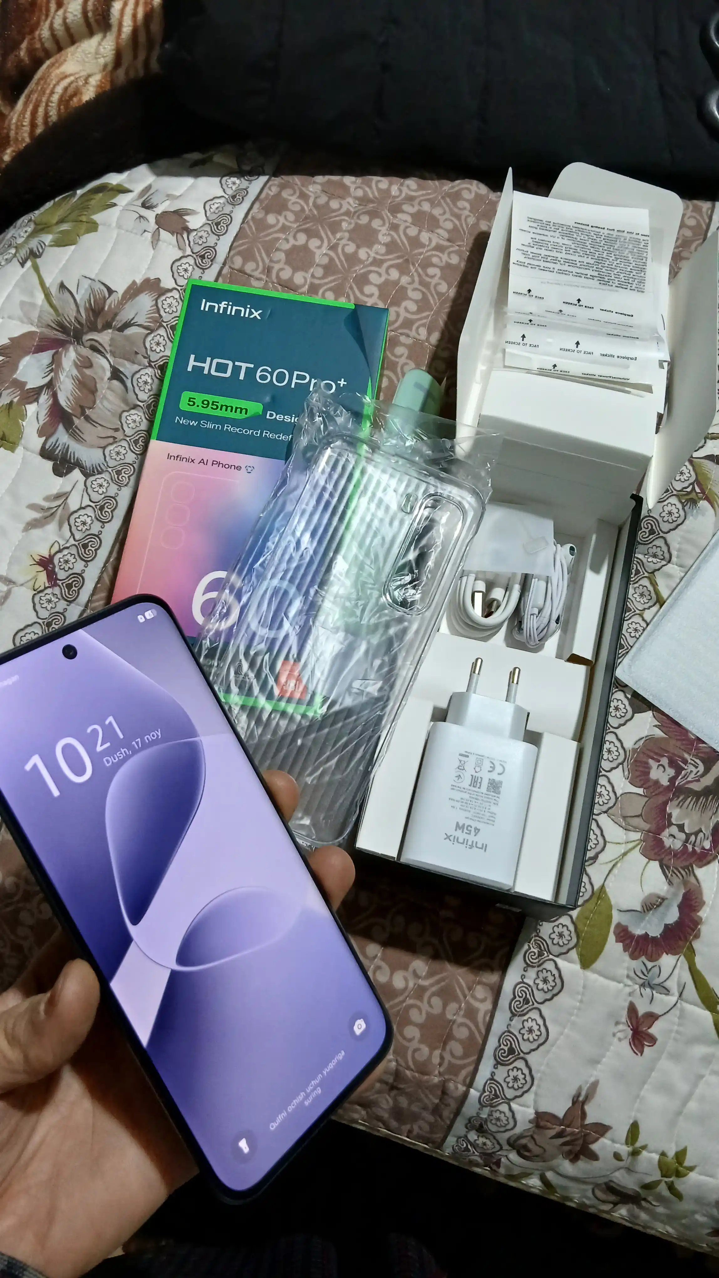 Смартфон Infinix HOT 60 Pro+, 8/256Гб, изогнутый 3D AMOLED 144 Гц, 50 МП, 5160 мА/ч, 45 Вт