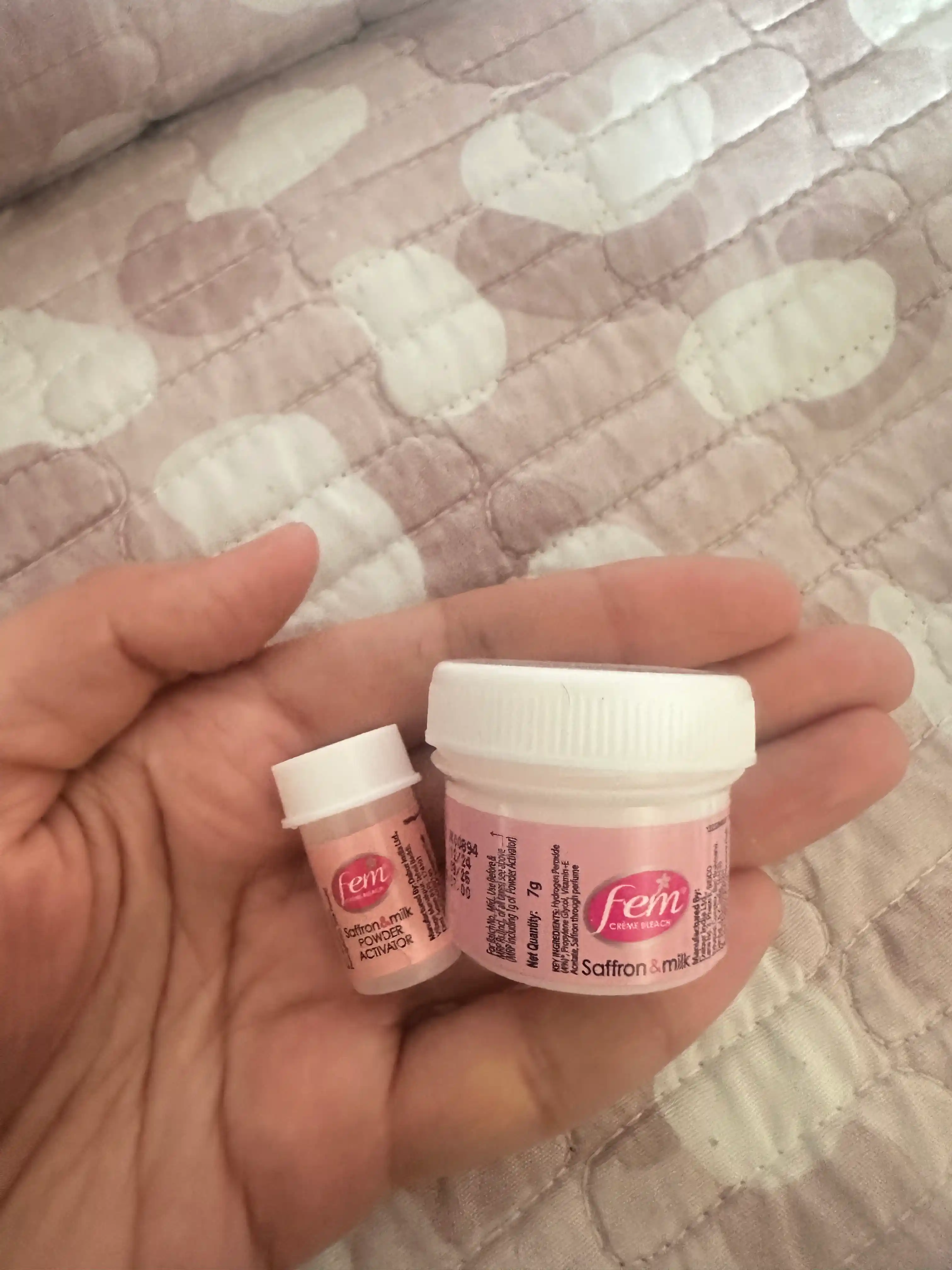 Fem Fairness safron va sut krem, oqartiruvchi, 8 gr