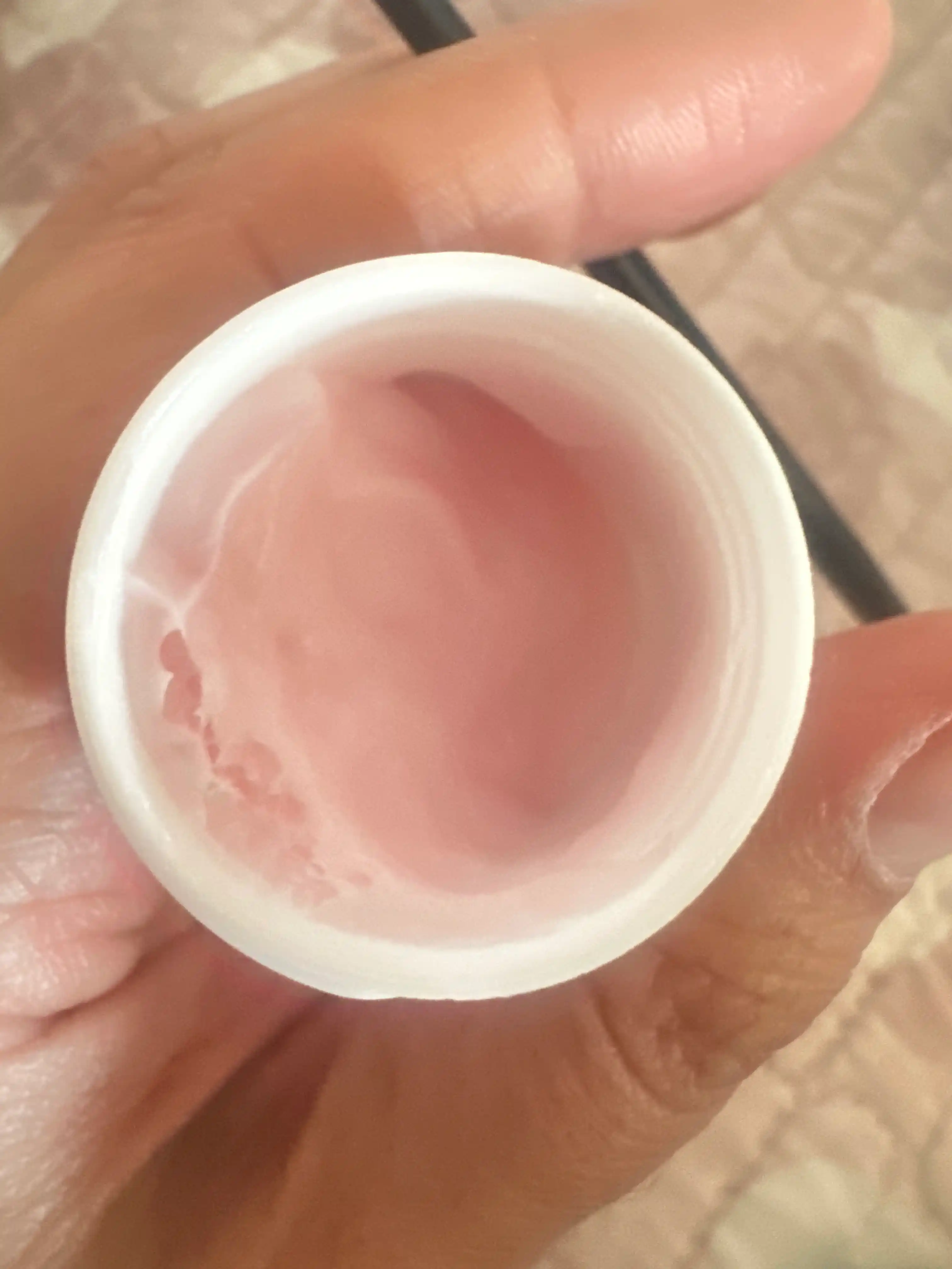 Fem Fairness safron va sut krem, oqartiruvchi, 8 gr
