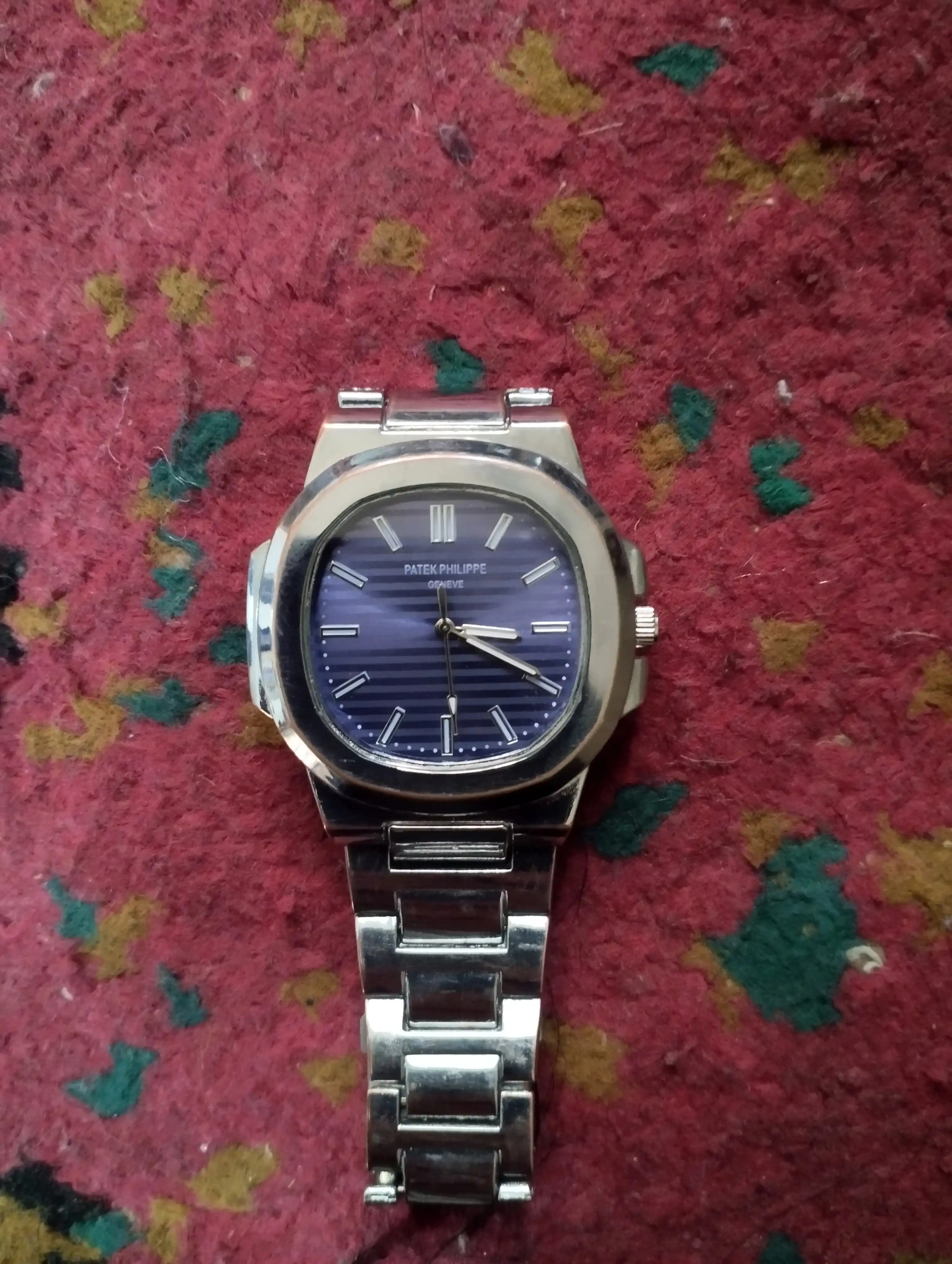 Patek Philippe Nautilus klassik erkaklar soati