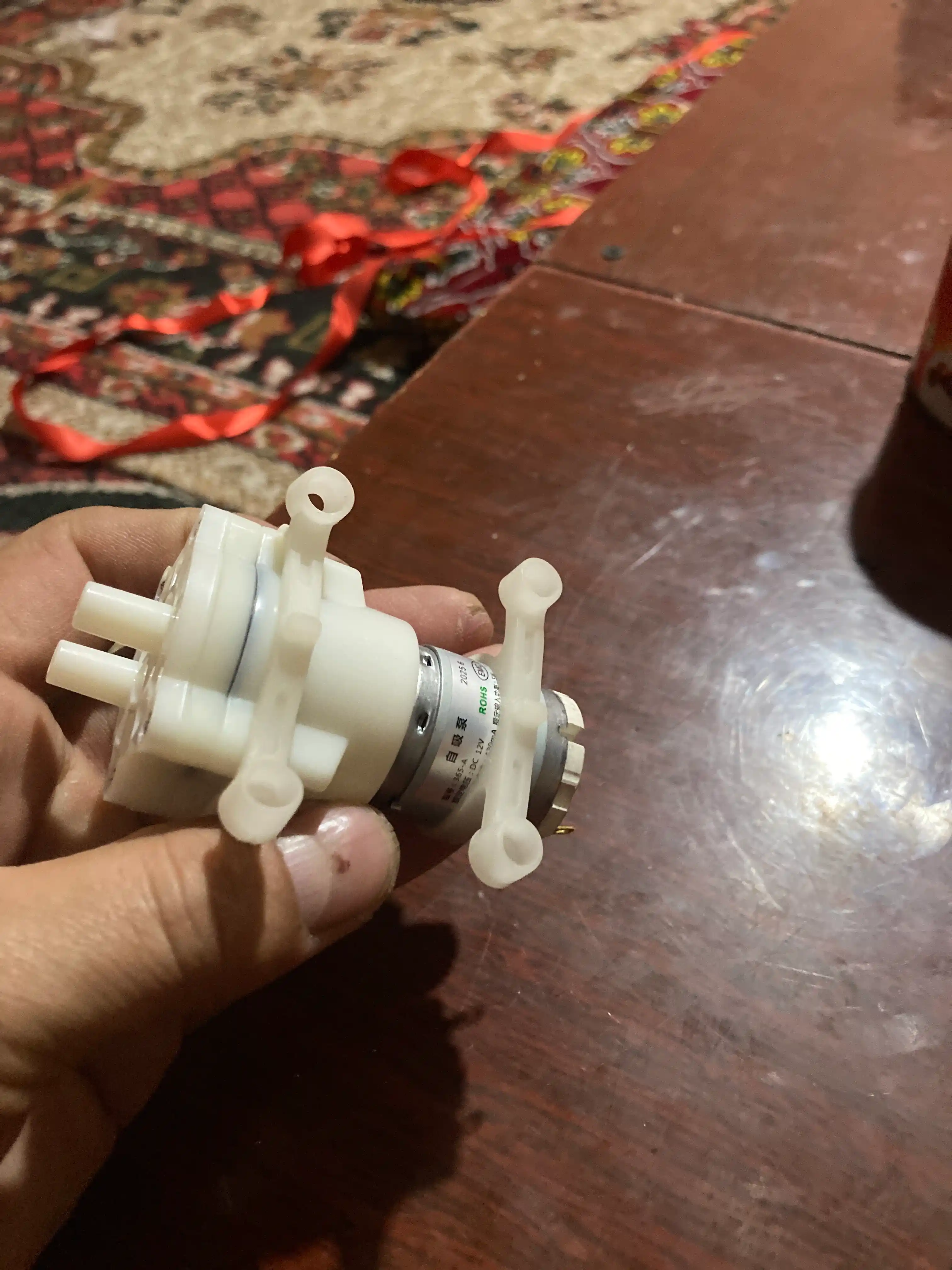 Suv, havo va moy uchun membranali nasos 12V - 2 l/min R385