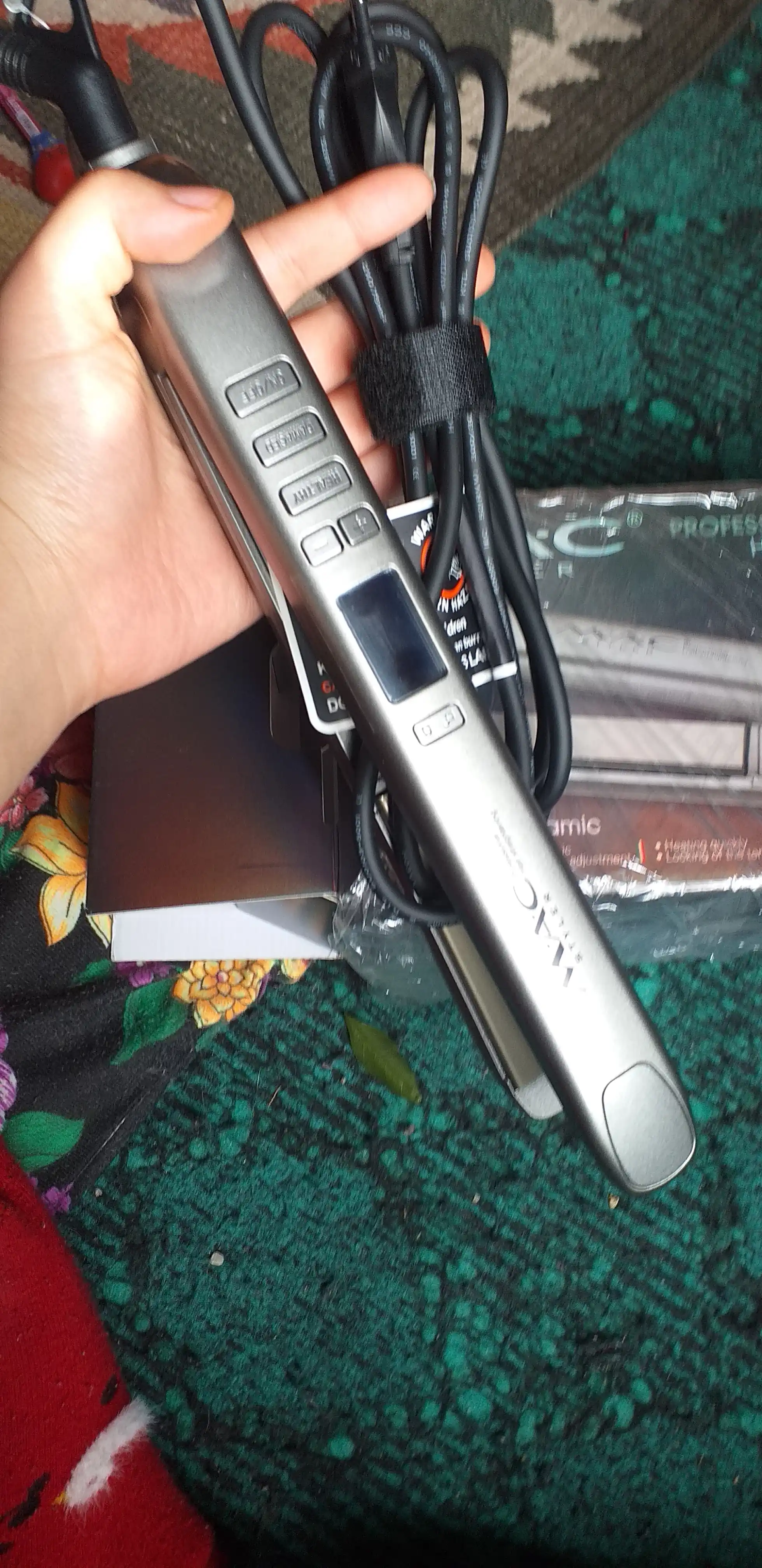Professional soch tekislovchi dazmol MAC Styler MC-2021 Keramika, LCD displeyli
