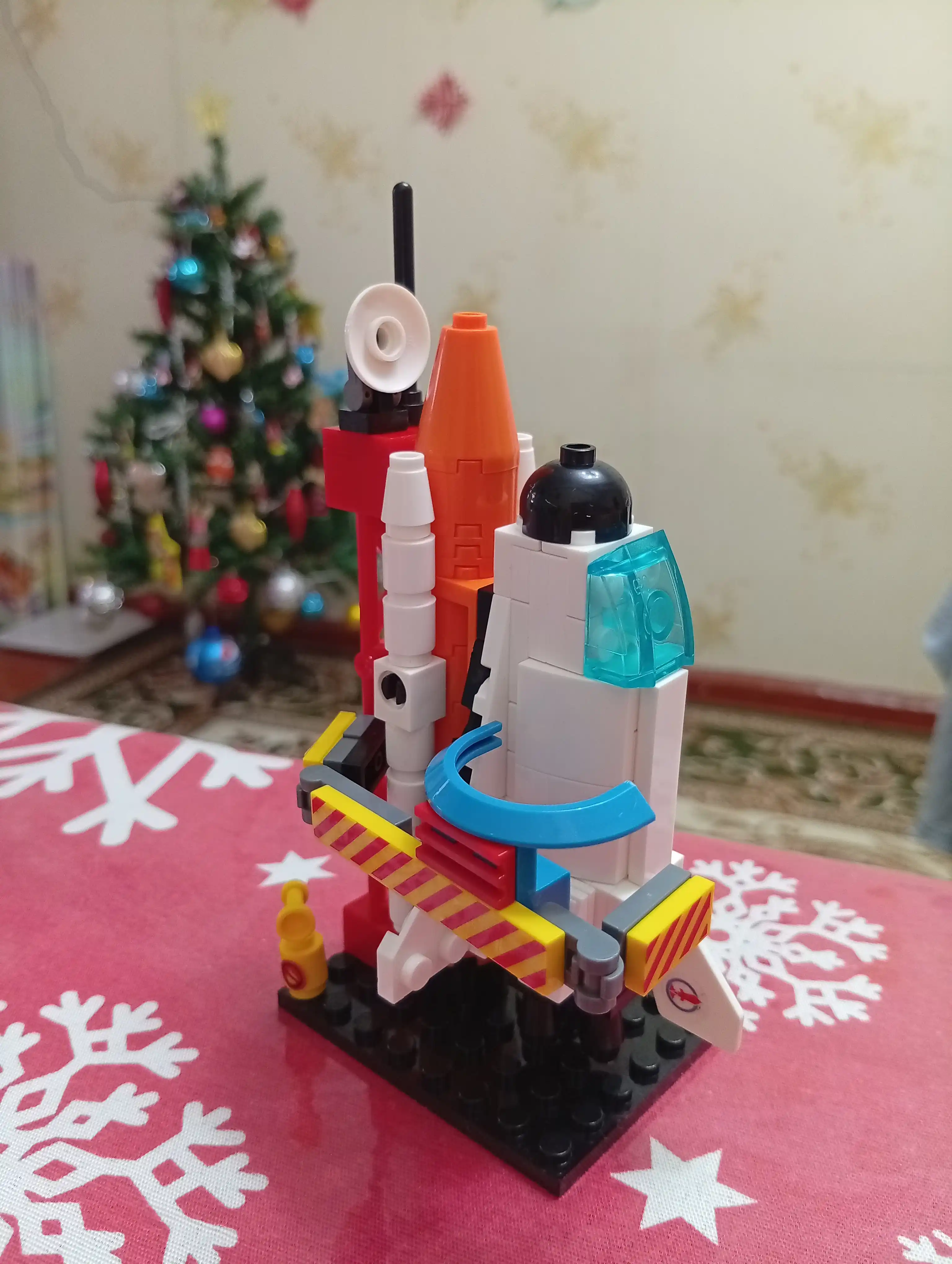 Конструкторы "Cosmo" Ракеты, корабли и космические станции совместим с Lego
