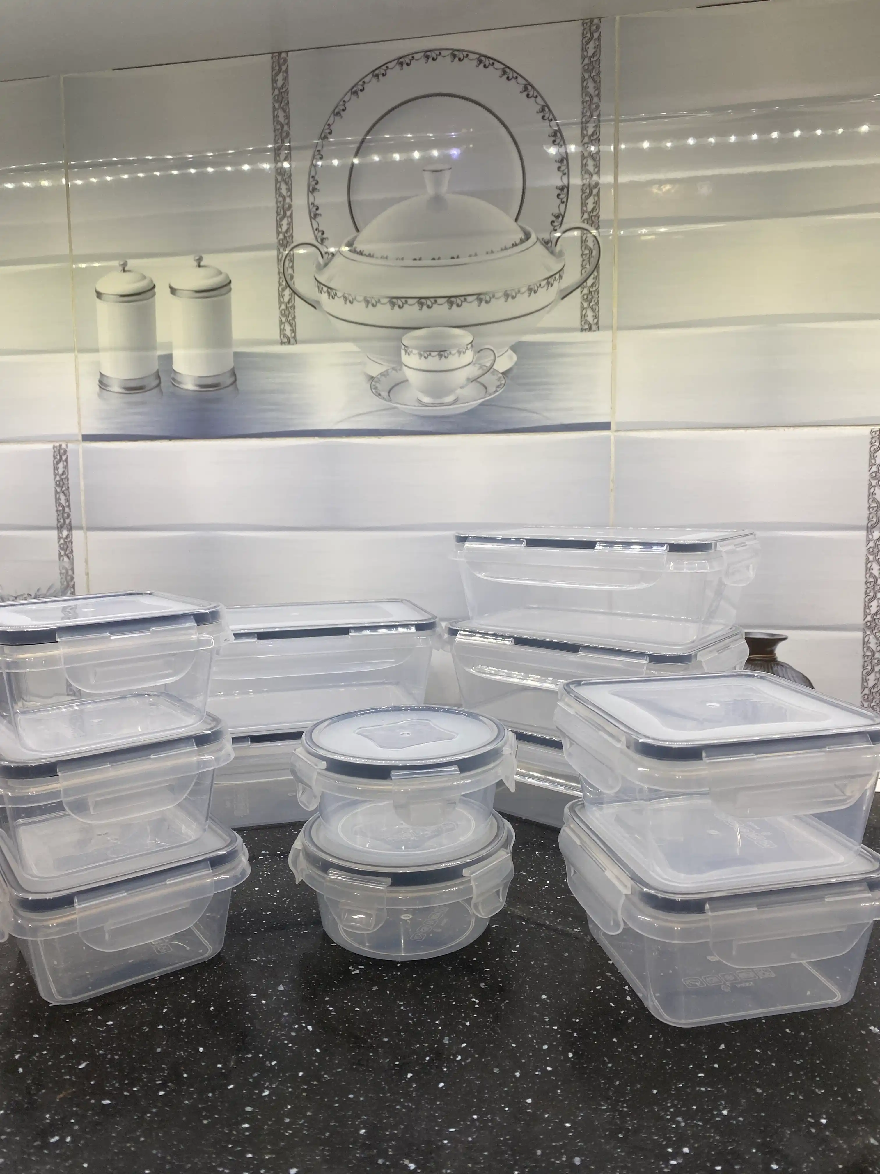 Набор контейнеров для хранения продуктов герметичный пластиковый, два варианта