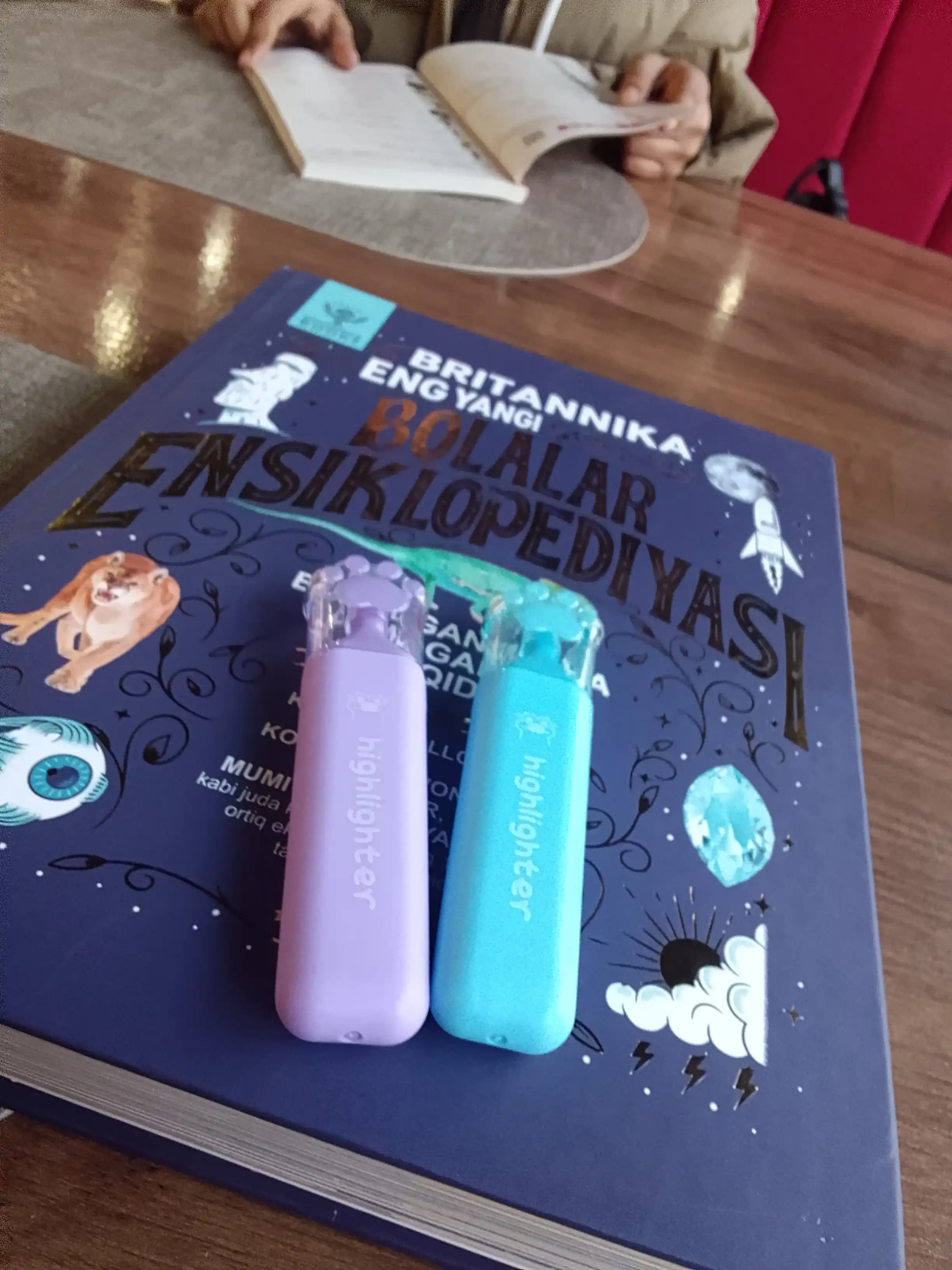 Bolalar ensiklopediyasi, o`zbek tilida