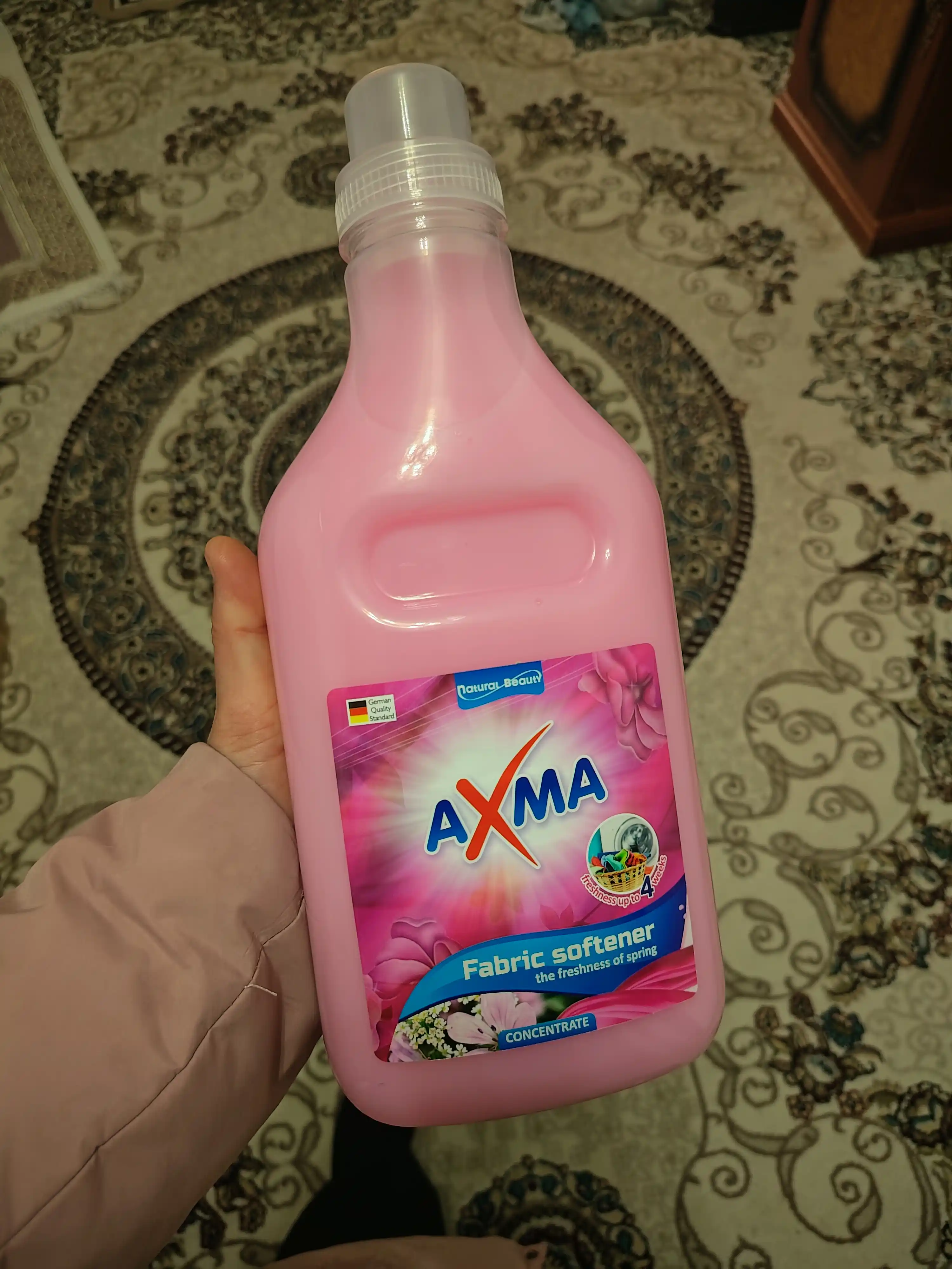Кондиционер для белья AXMA, Свежесть весны 1,5 литр