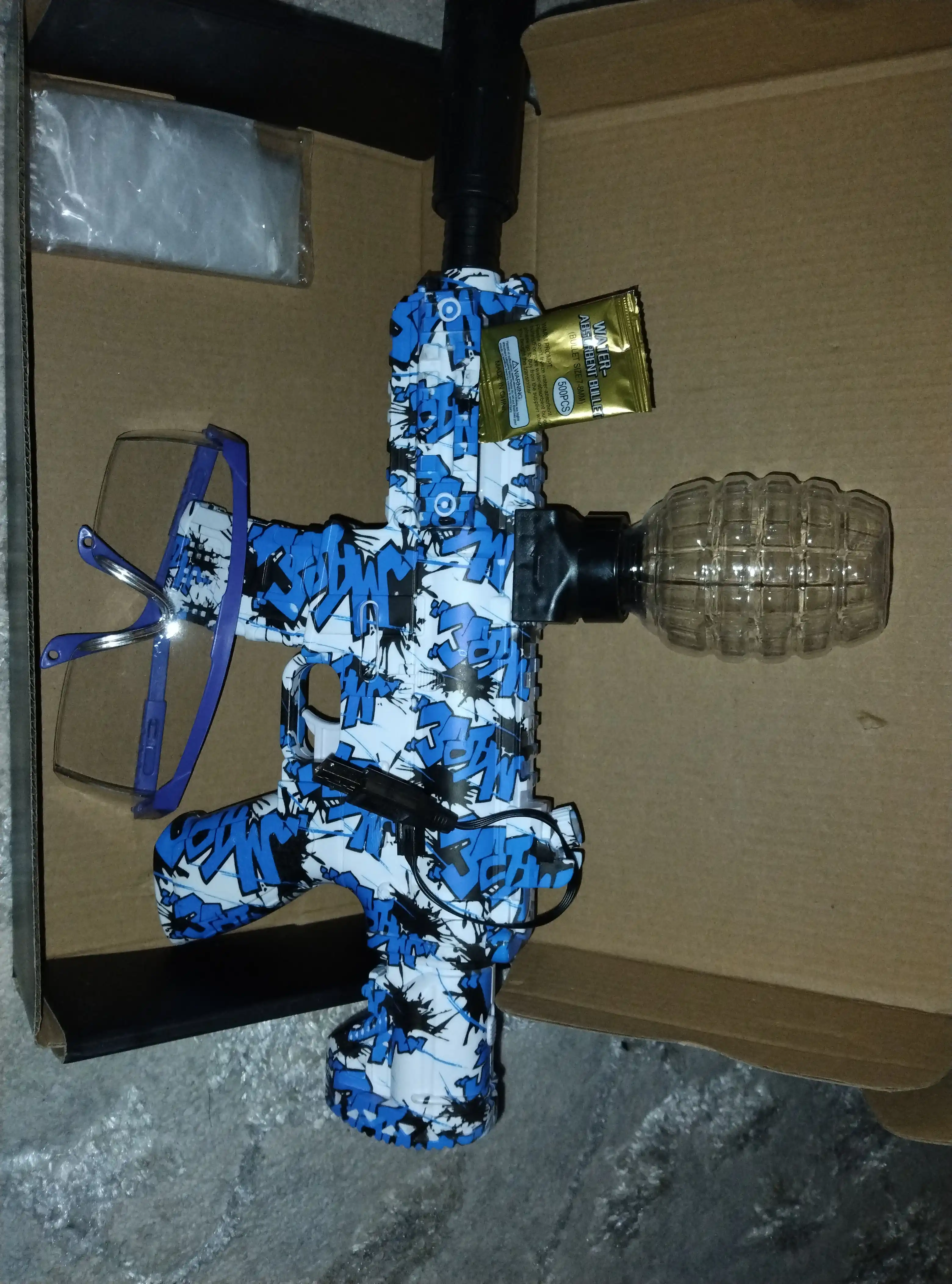 Игрушечный автомат AK-47 Орбиз FIDGO, стреляет гелевыми пулями, с аккумулятором