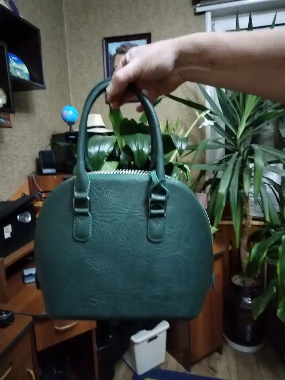 Ayollar sumkasi tabiiy charmdan Black Gator