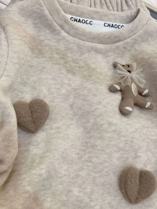KAMPLEKT Qizlar uchun chiroyli va nafis ikki qisimli Kofta va Shim