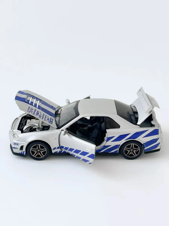 Модель Nissan GTR-34 Skyline, масштаб 1/32, железная, звуковая, светящиеся и открывающиеся