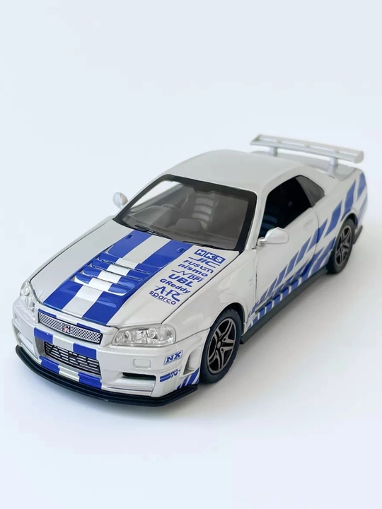 Модель Nissan GTR-34 Skyline, масштаб 1/32, железная, звуковая, светящиеся и открывающиеся