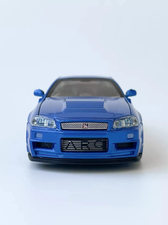 Модель Nissan GTR-34 Skyline, масштаб 1/32, железная, звуковая, светящиеся и открывающиеся