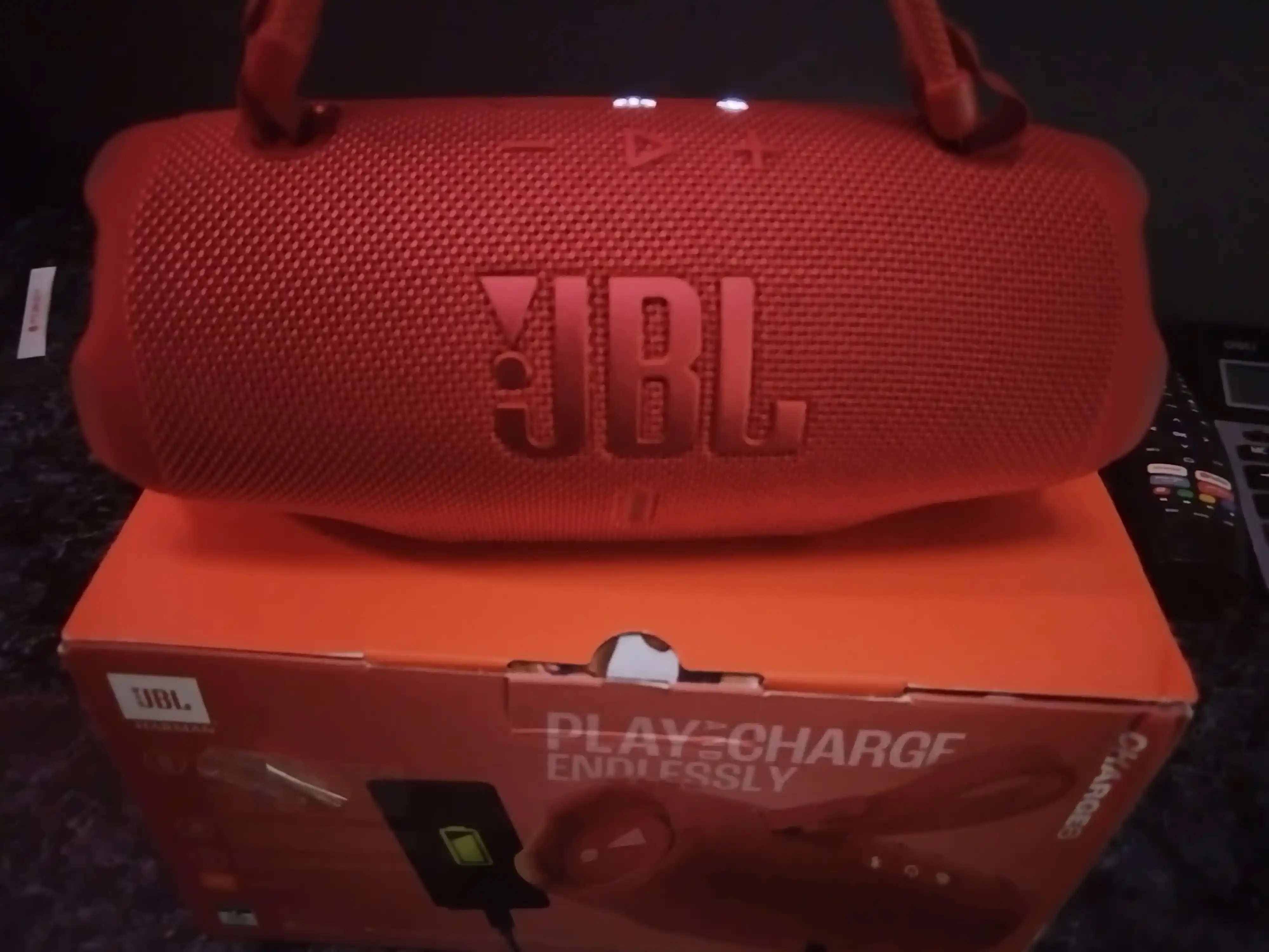 JBL Charge 6 portativ Bluetooth karnay