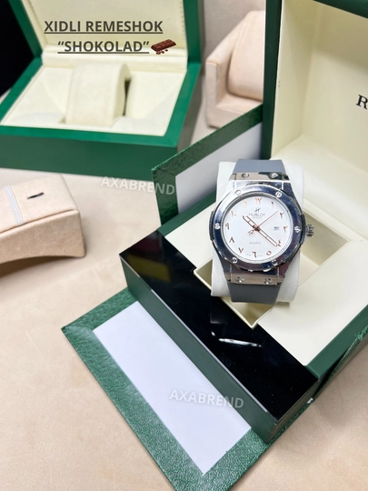 Часы Hublot мужские ремешок с запахом "шоколад" с индикатором даты в подарочной коробке — CLEANNE-NEWHUBLOTXIDLI-CЕРМЕЛ