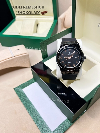 Часы Hublot мужские ремешок с запахом "шоколад" с индикатором даты в подарочной коробке — CLEANNE-NEWHUBLOTXIDLI-ЧЕРН
