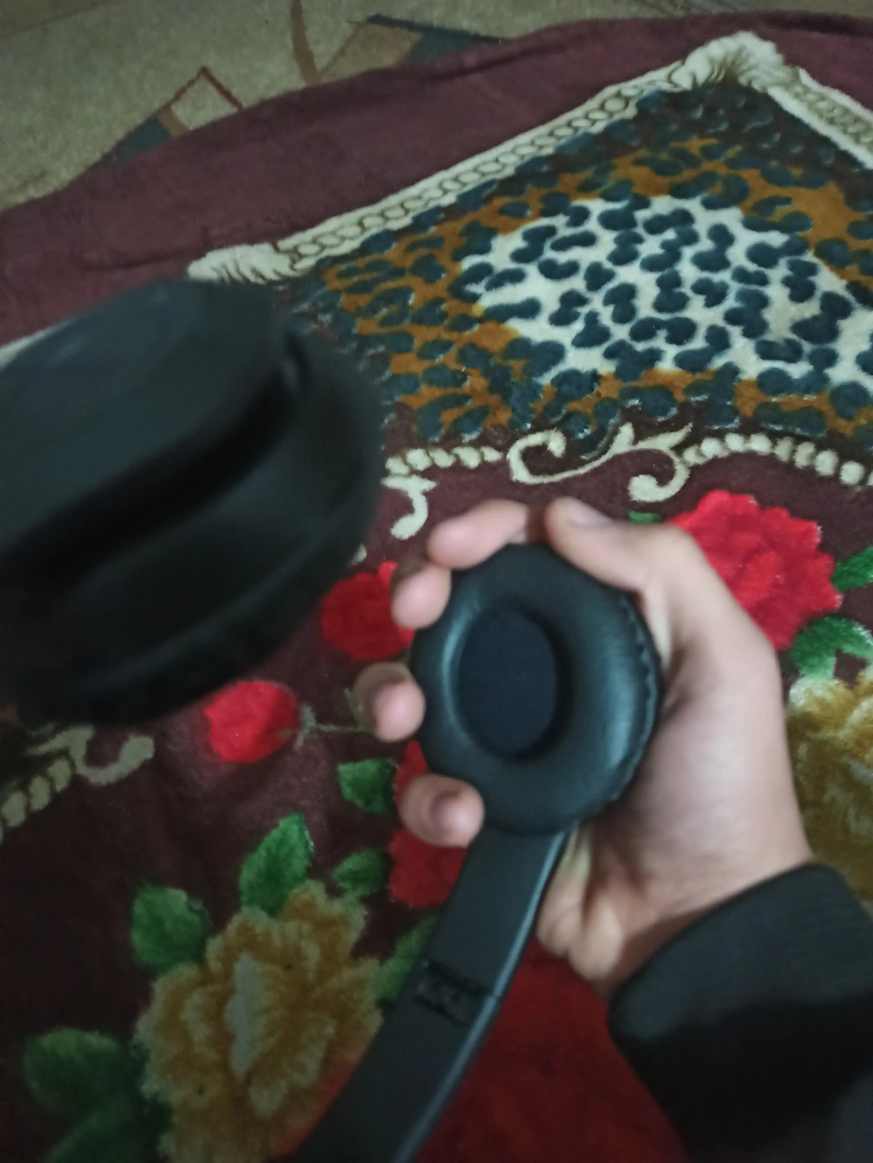 Simsiz Bluetooth quloqchinlar P47, mikrofon, radio va fleshka uyasi bilan