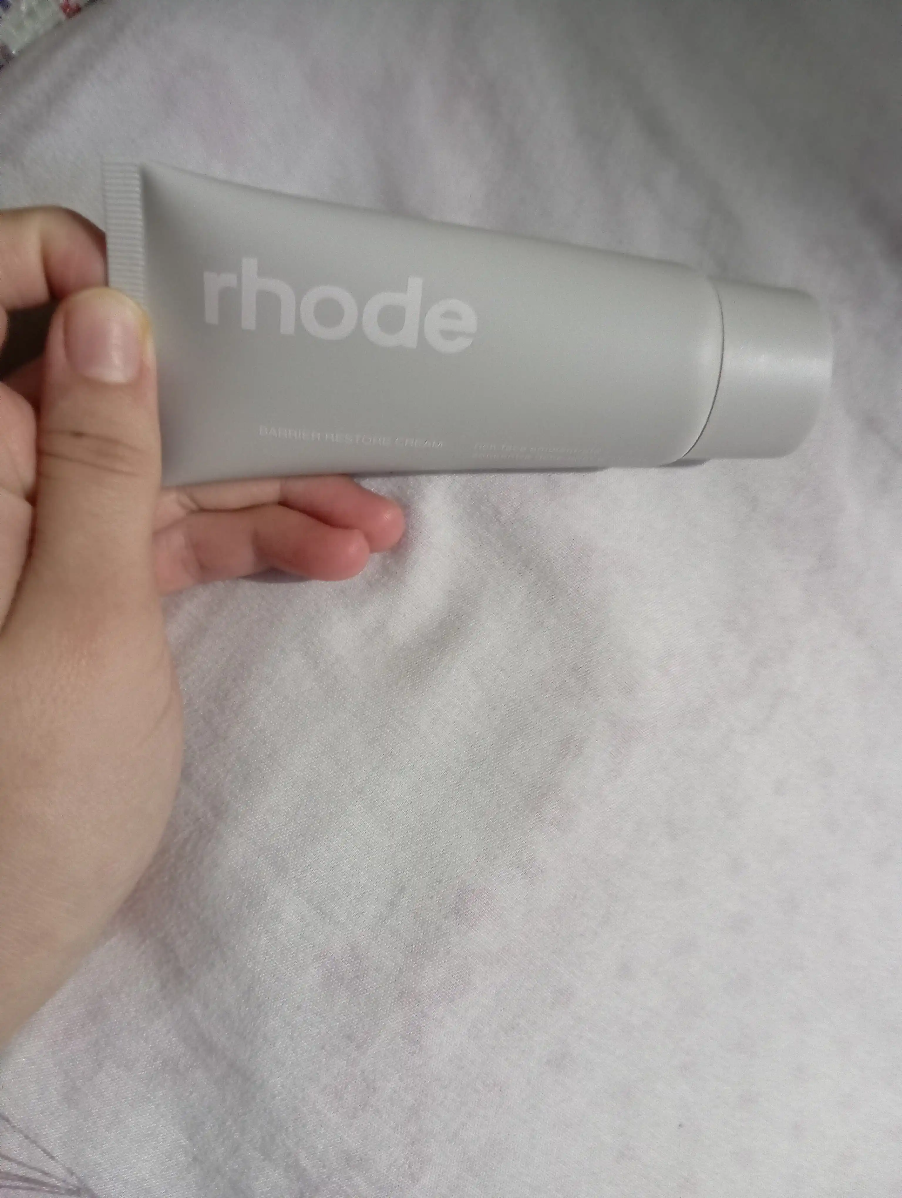 Rhode Barrier Restore Cream - terini himoya qilish va tiklash uchun universal krem