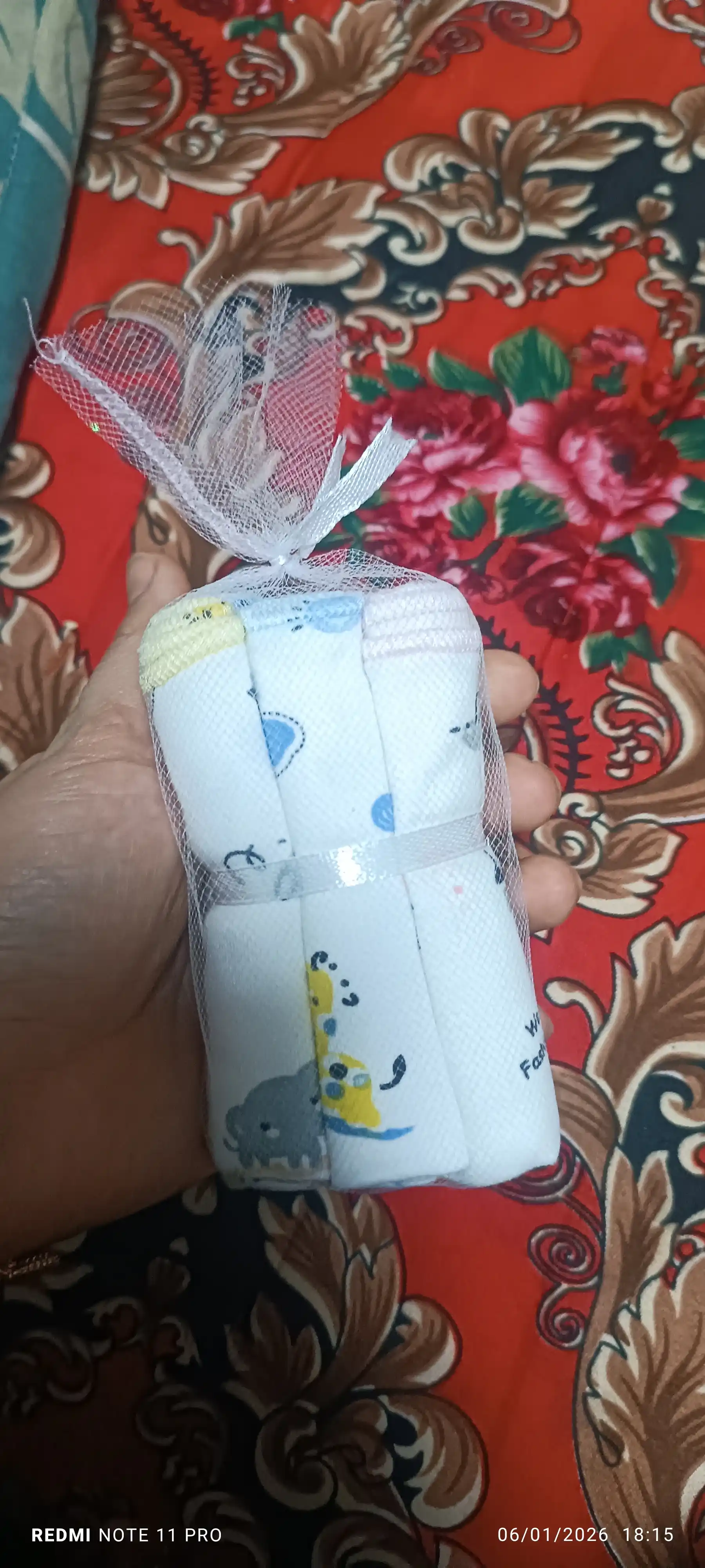 Yangi tugilgan chaqaloqlar uchun kop martalik salfetkalar, dasrmol 100% XB mato, 6 dona
