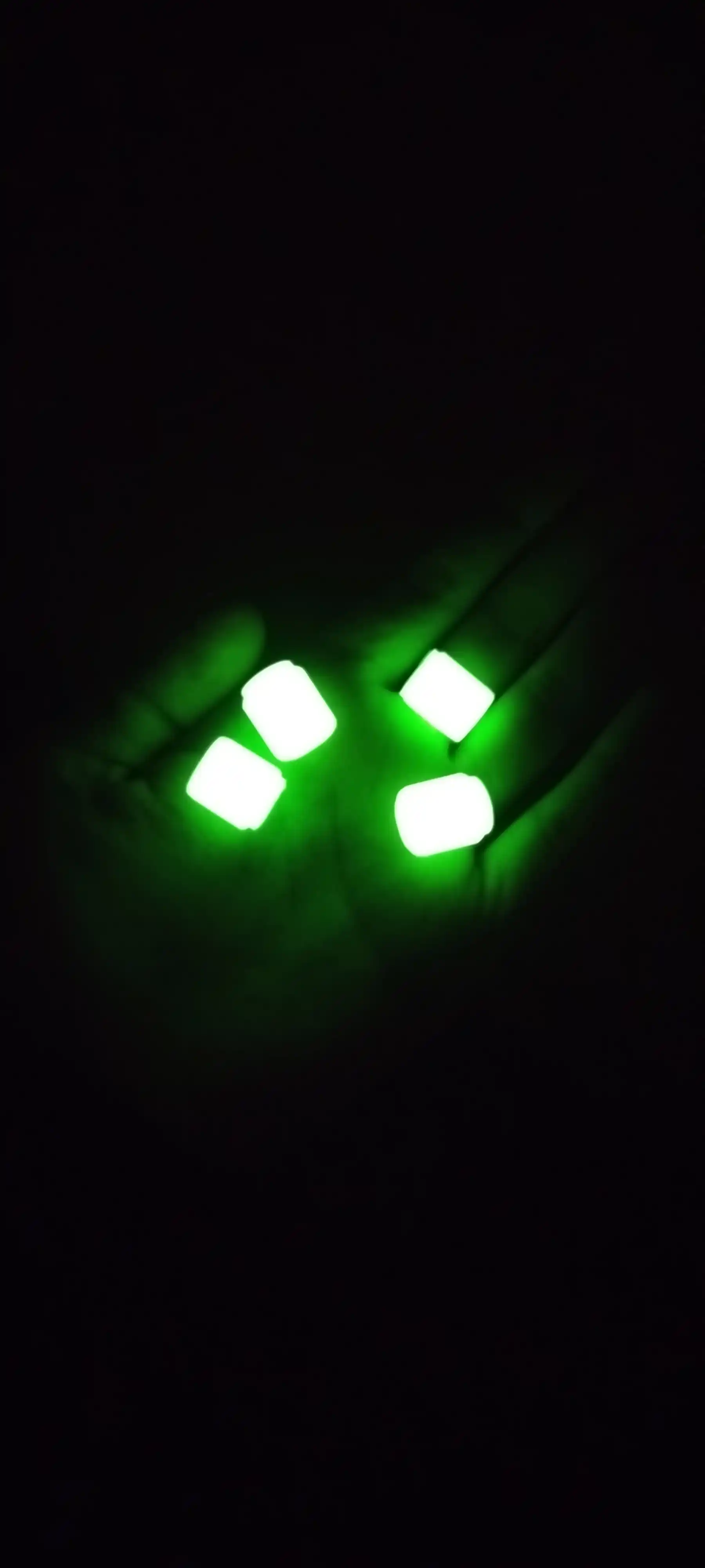 Яркие колпачки на покрышки, ниппели, для автомобиля, велосипеда, 4 шт