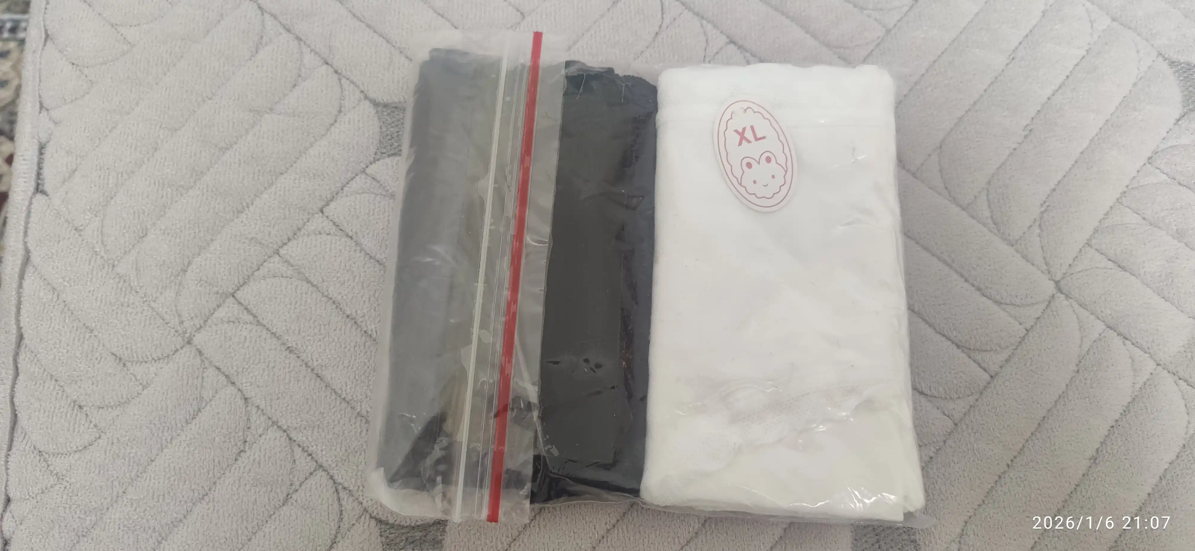 Ayollar trusiklari, paxta, to'plamda 4-6 dona, ichki kiyim
