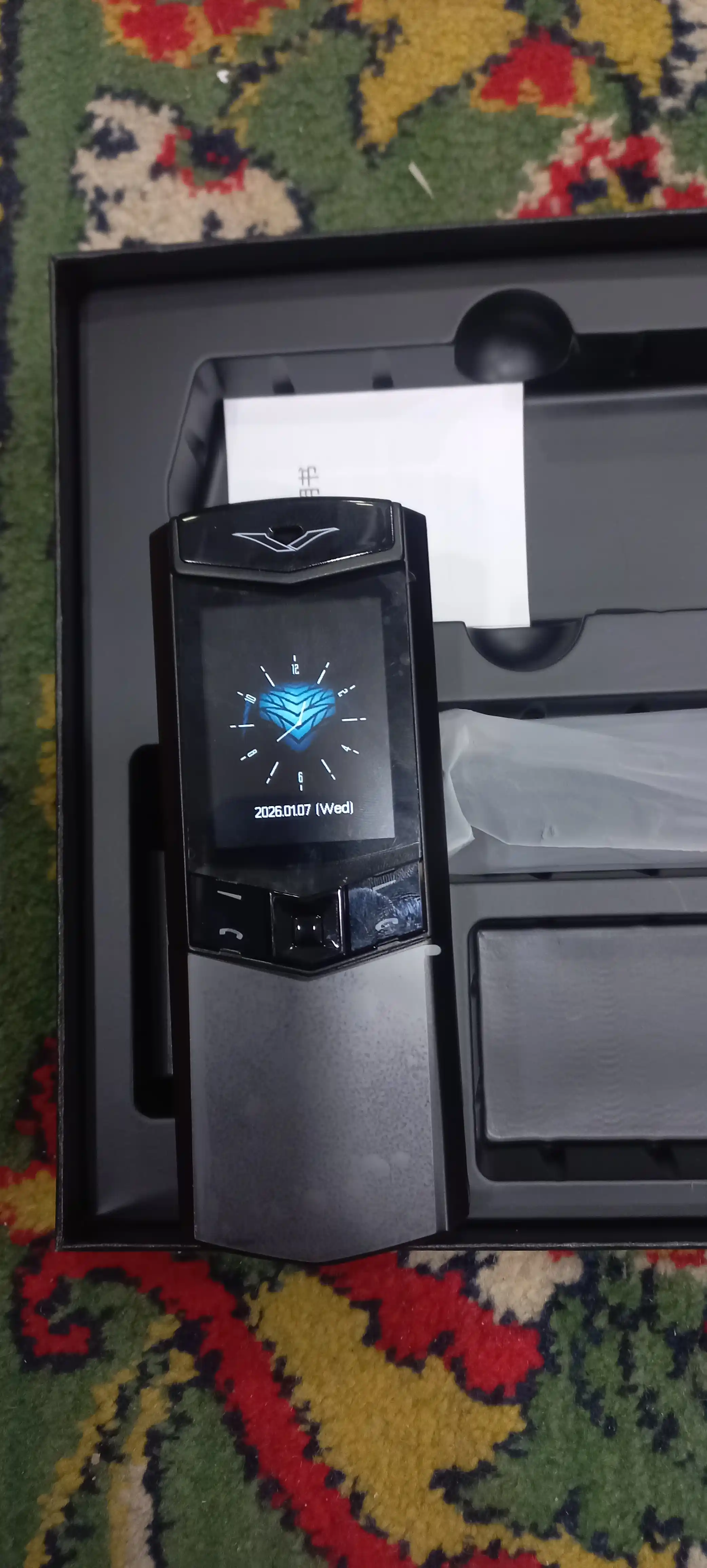 Кнопочный телефон Vertu V888Pro Slider