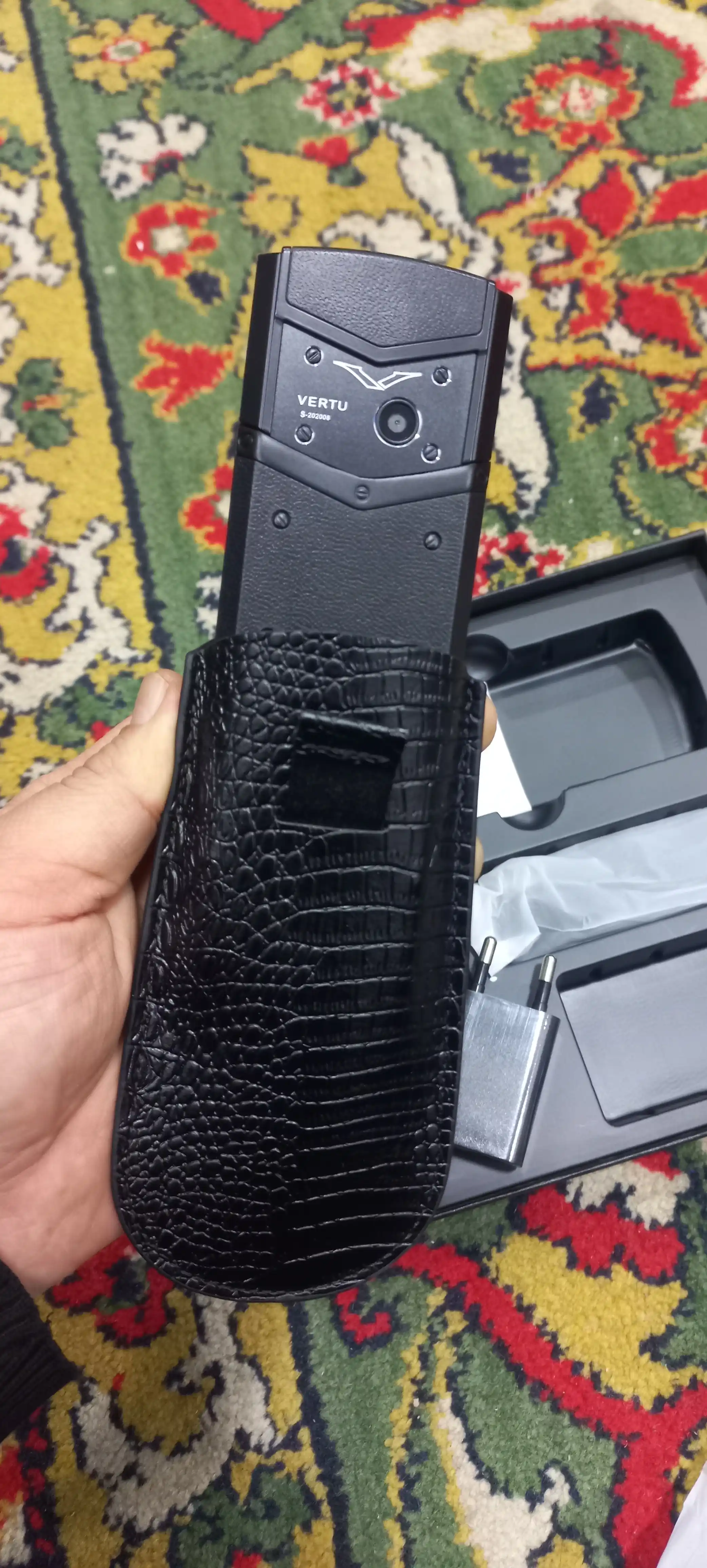 Кнопочный телефон Vertu V888Pro Slider