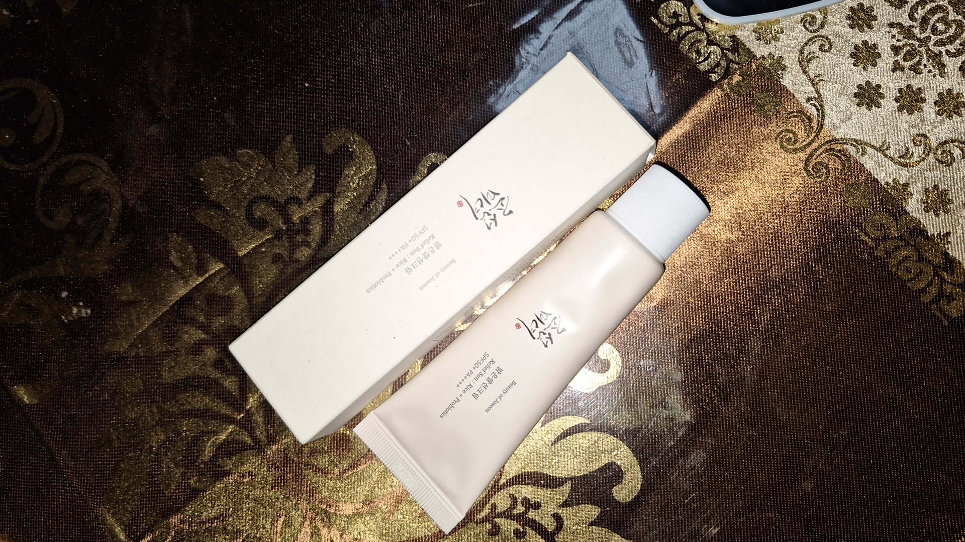 Солнцезащитный крем с пробиотиками Beauty of Joseon Relief Sun SPF 50+ PA++++, 50 мл