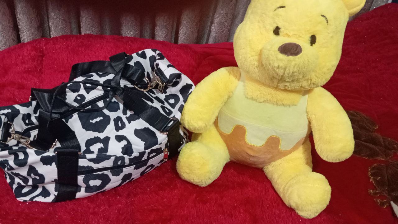Fitness, basseyn, sayohat uchun ayollar uchun sayohat, sport, leopard sumkasi