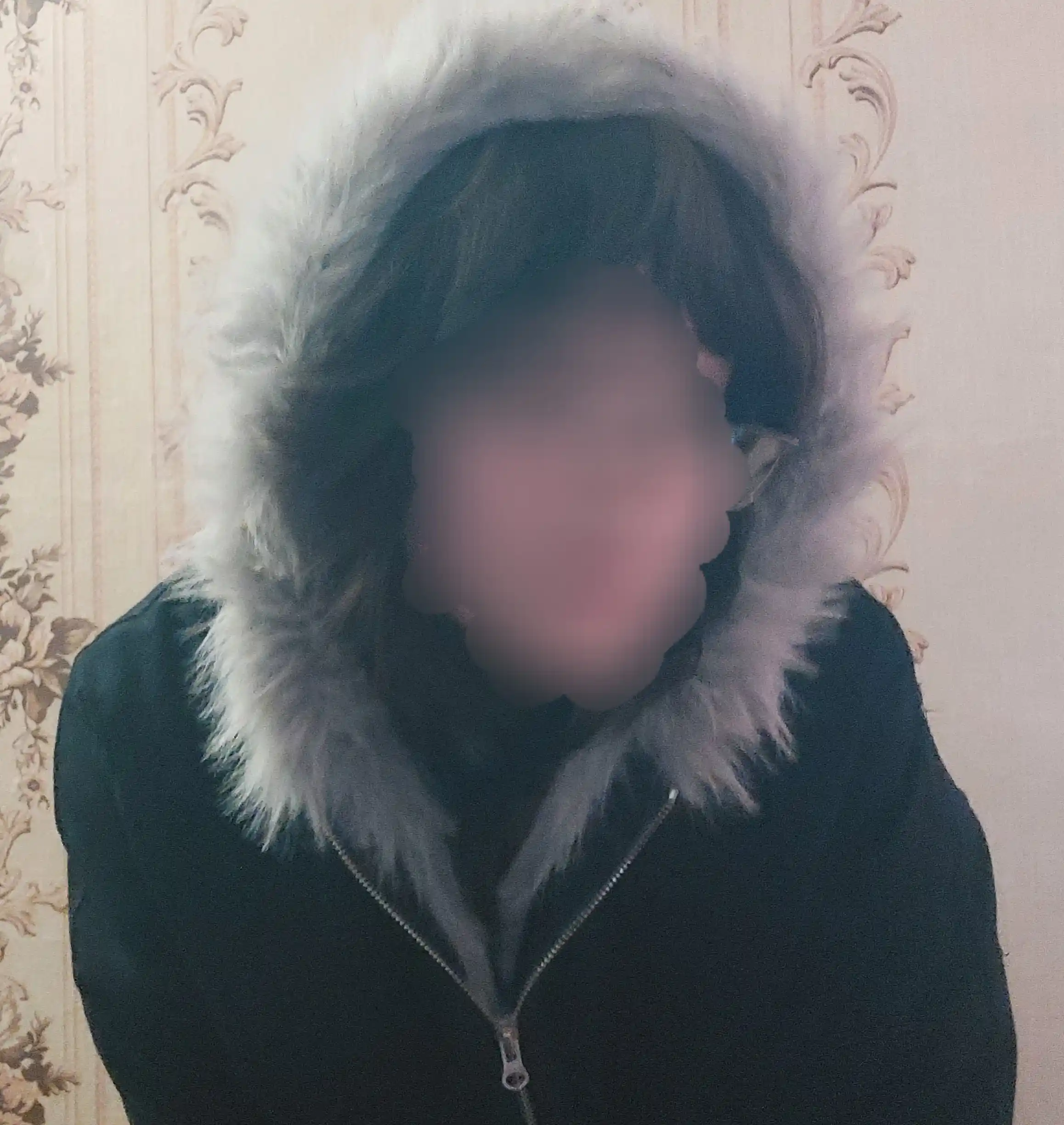 MIYO vintage uslubidagi kapyushonli, mo‘ynali yoqali, qalin, uniseks oversize kurtka