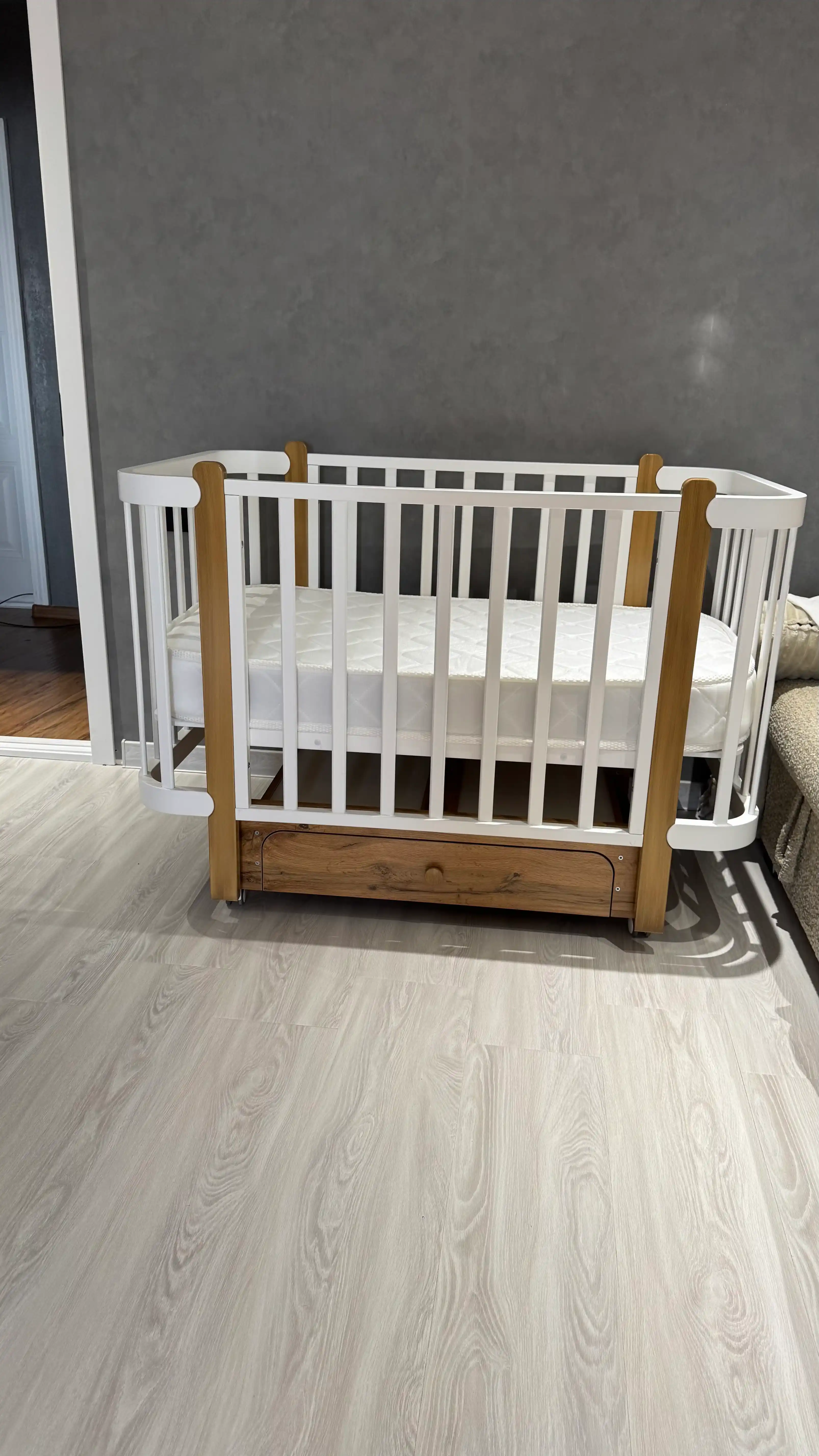 Chaqalog'ingiz uchun Mimibeldan karavotcha "Aurora" modeli