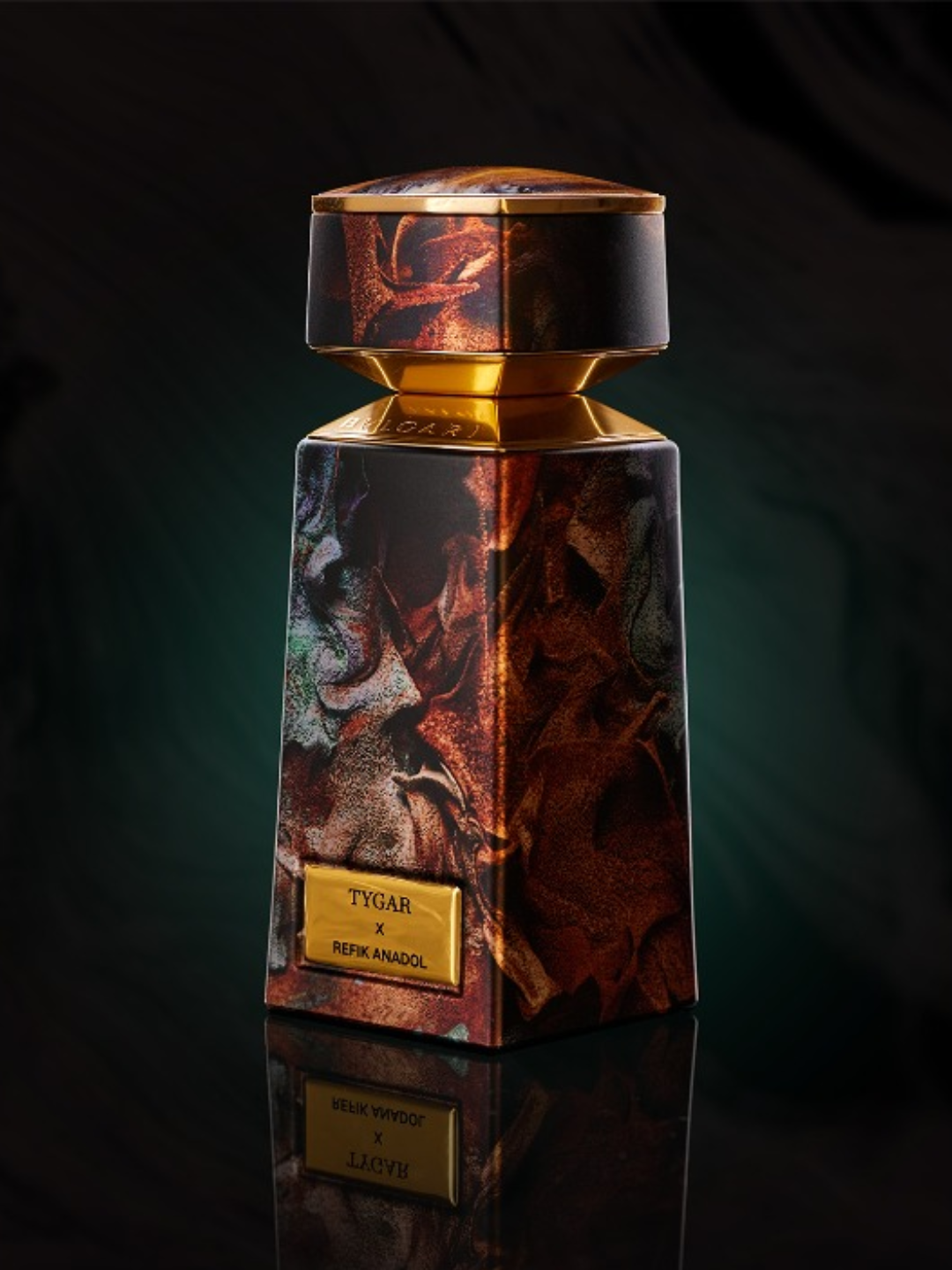 Tygar x Refik Anadol Bvlgari erkaklar parfyumi refil formatida, LABOR Parfumdan flakonlarda