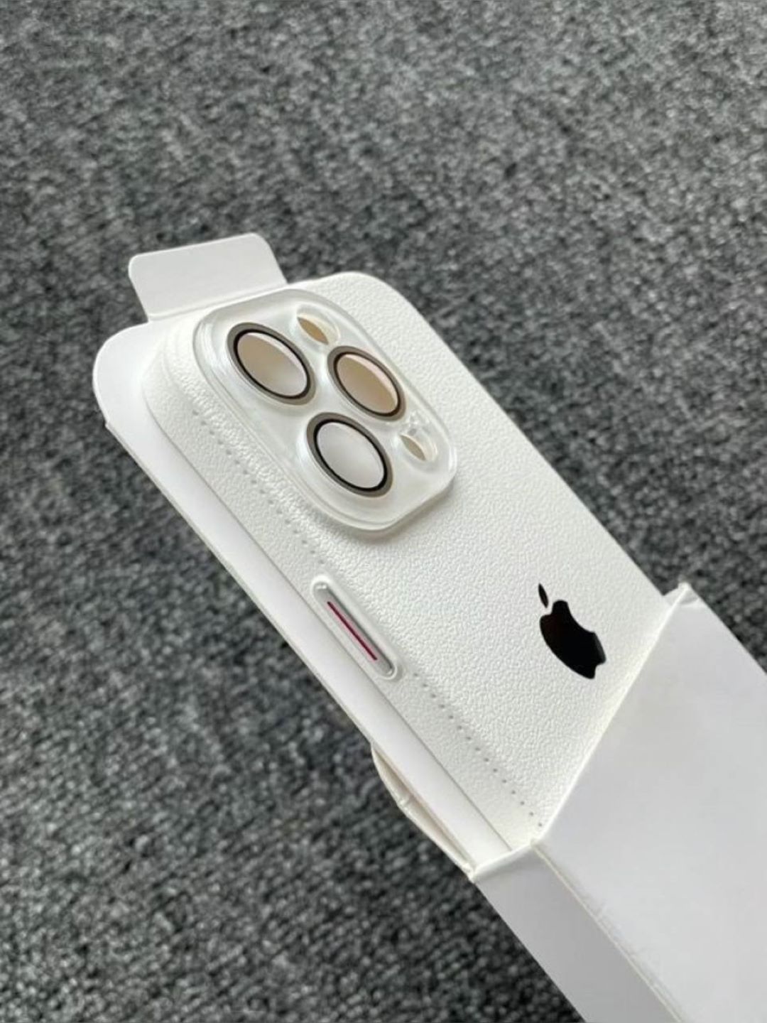 Чехол на iPhone 14, 15, 16, 17, Pro, Max, Plus, Air, цветной, кожаный