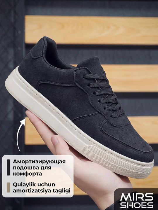 Erkaklar zamsh krossovkalari, bog‘ichli